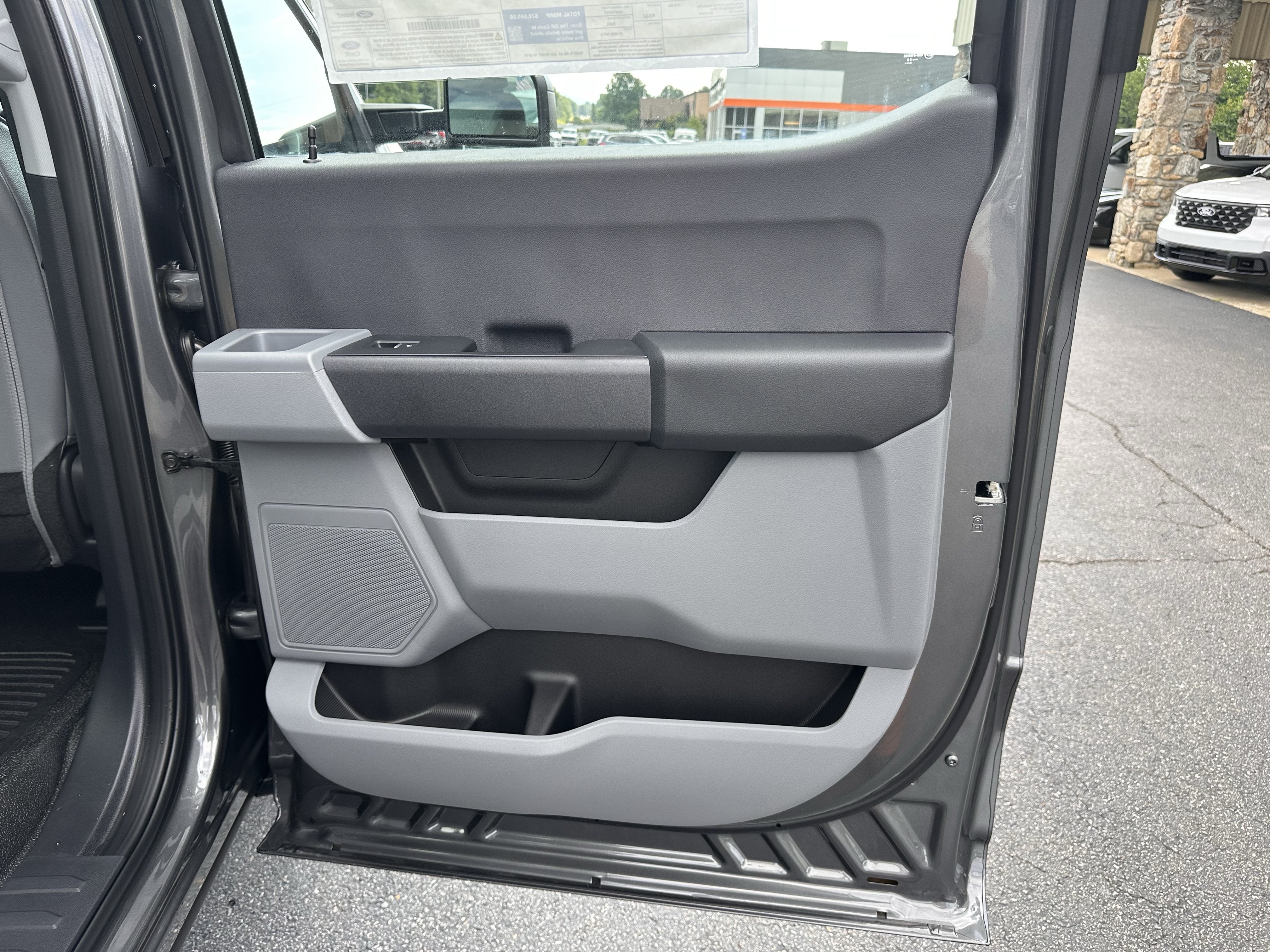 2026 Ford Super Duty F-350 DRW XL