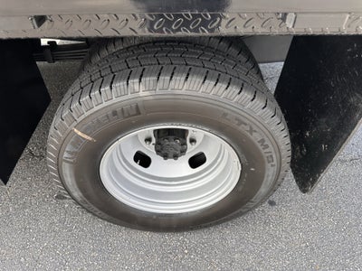 2026 Ford Super Duty F-350 DRW XL
