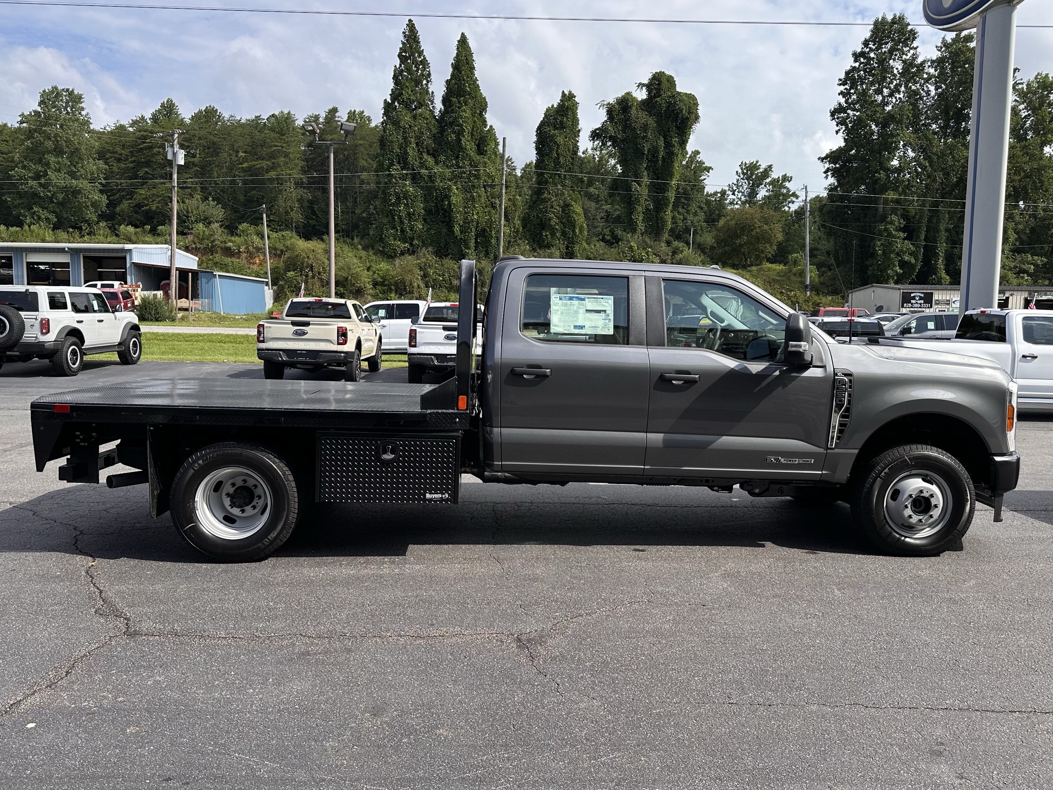 2026 Ford Super Duty F-350 DRW XL