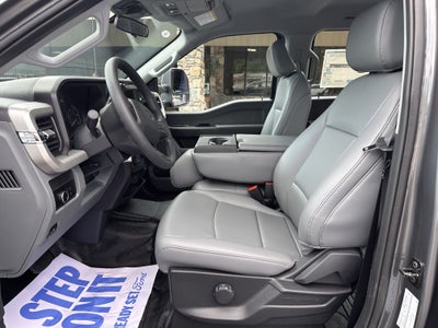 2026 Ford Super Duty F-350 DRW XL