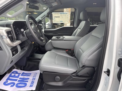 2026 Ford Super Duty F-350 DRW XL