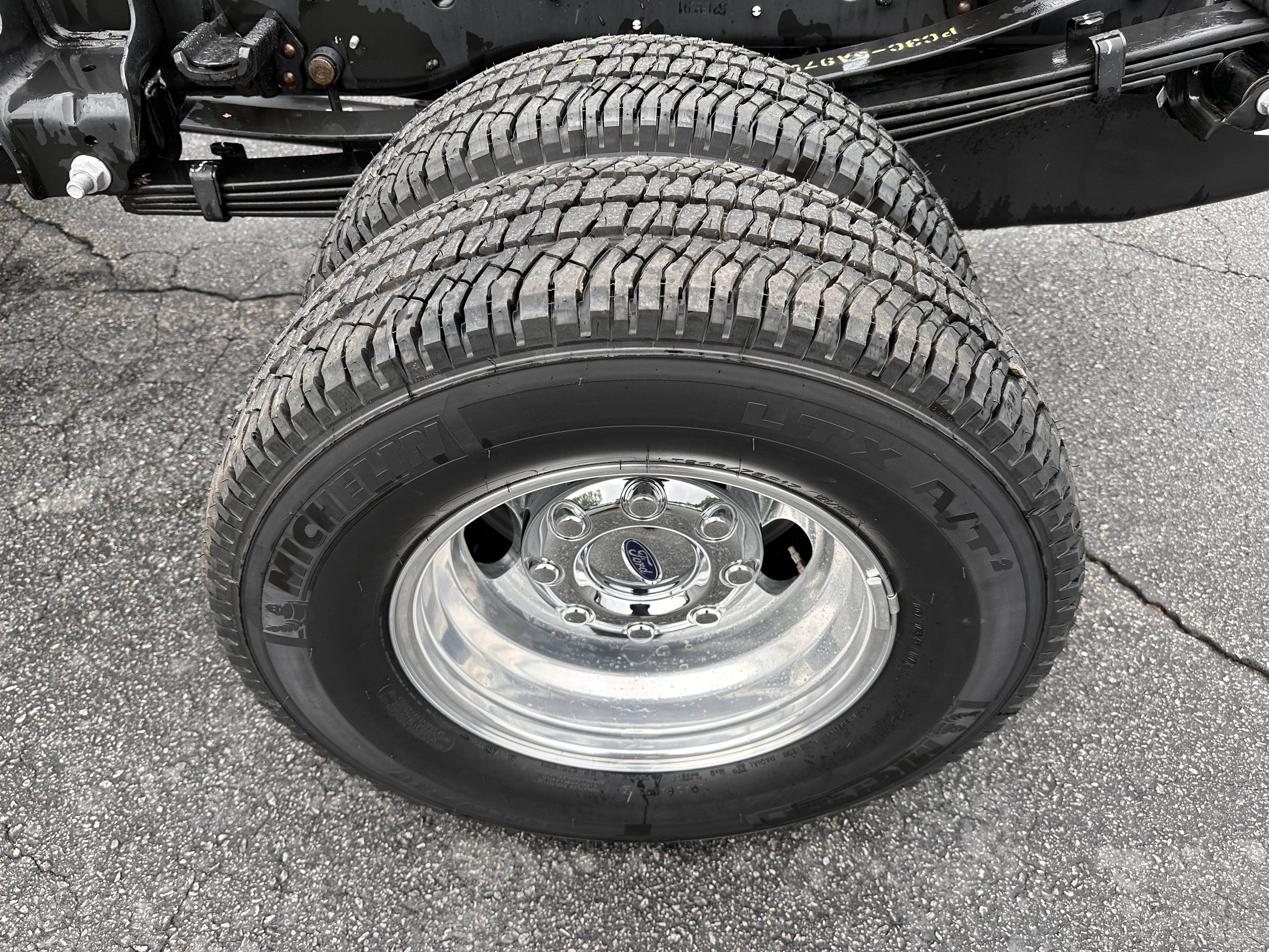 2025 Ford Super Duty F-350 DRW XLT