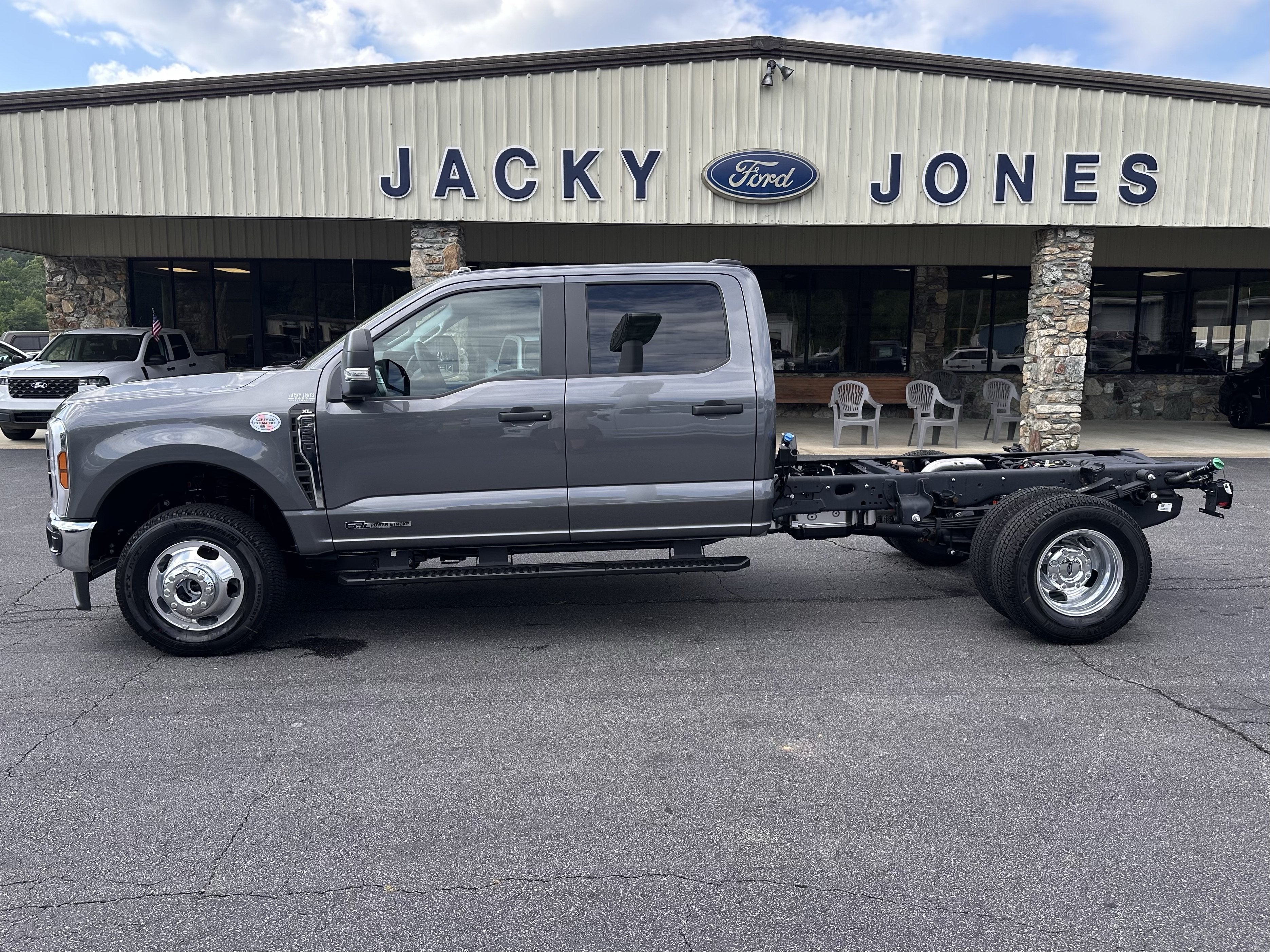 2026 Ford Super Duty F-350 DRW XL