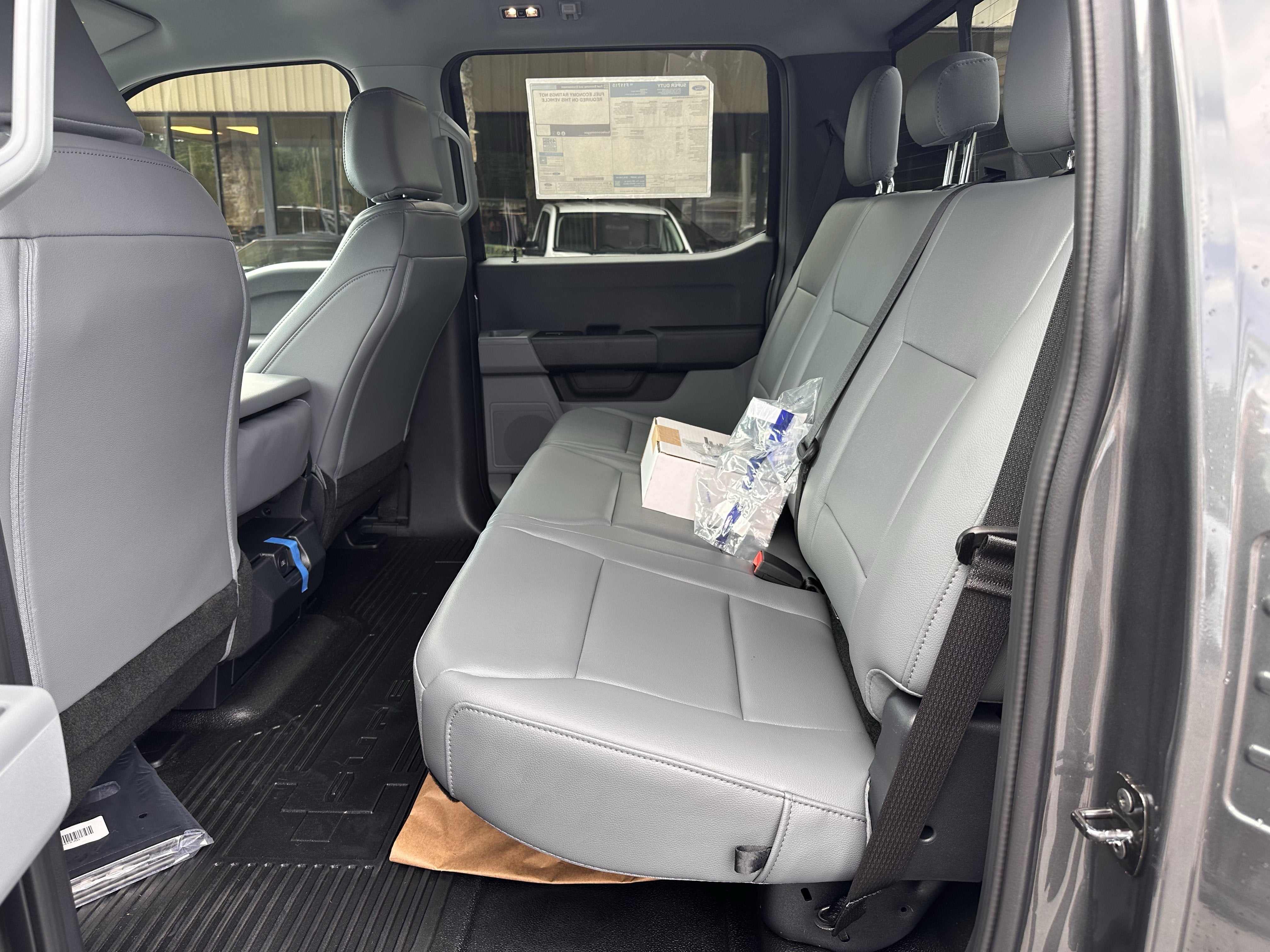 2026 Ford Super Duty F-350 DRW XL