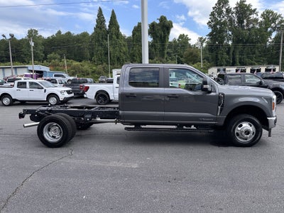 2026 Ford Super Duty F-350 DRW XL