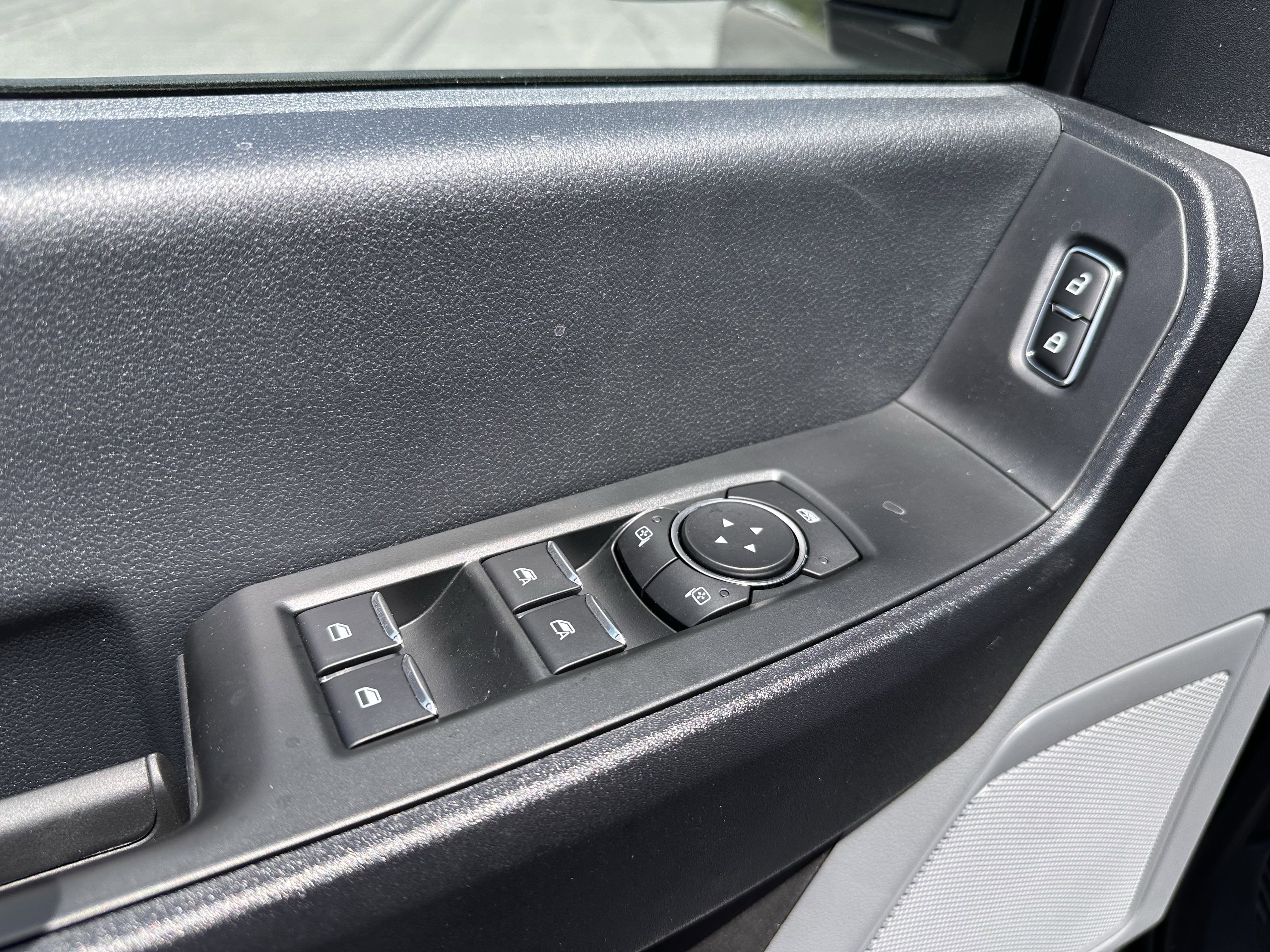 2025 Ford Super Duty F-350 DRW XL