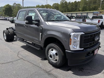 2025 Ford Super Duty F-350 DRW XL