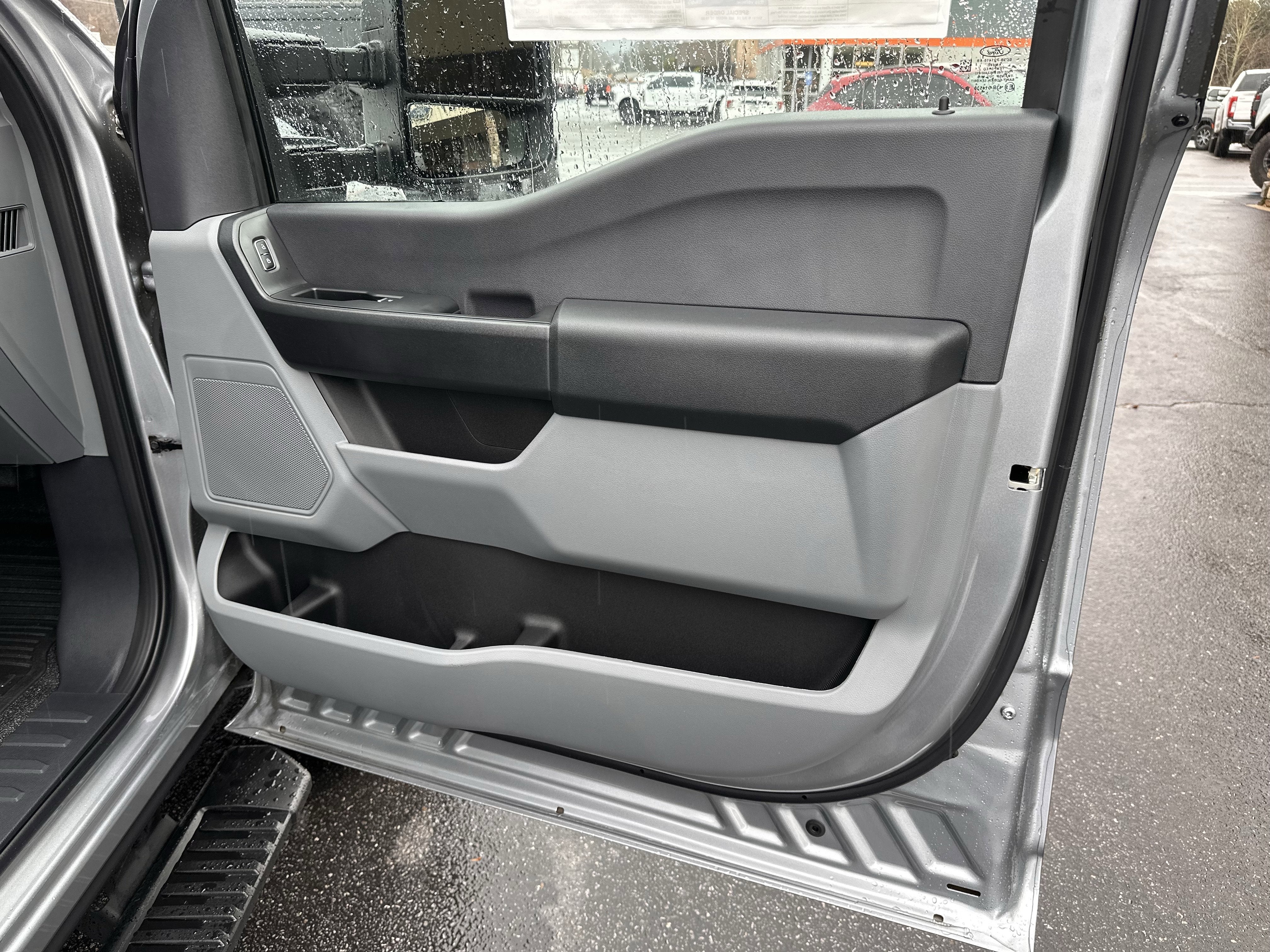 2026 Ford Super Duty F-350 DRW XL