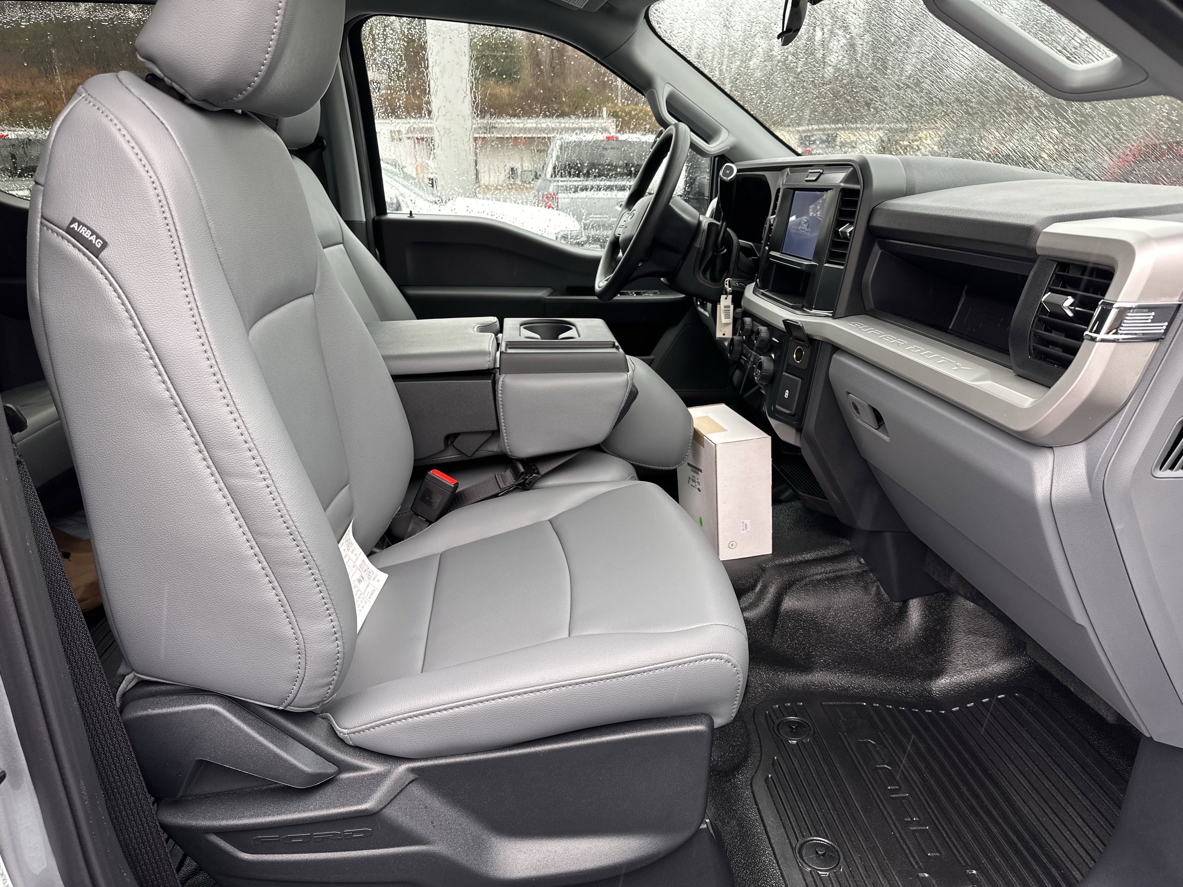 2026 Ford Super Duty F-350 DRW XL