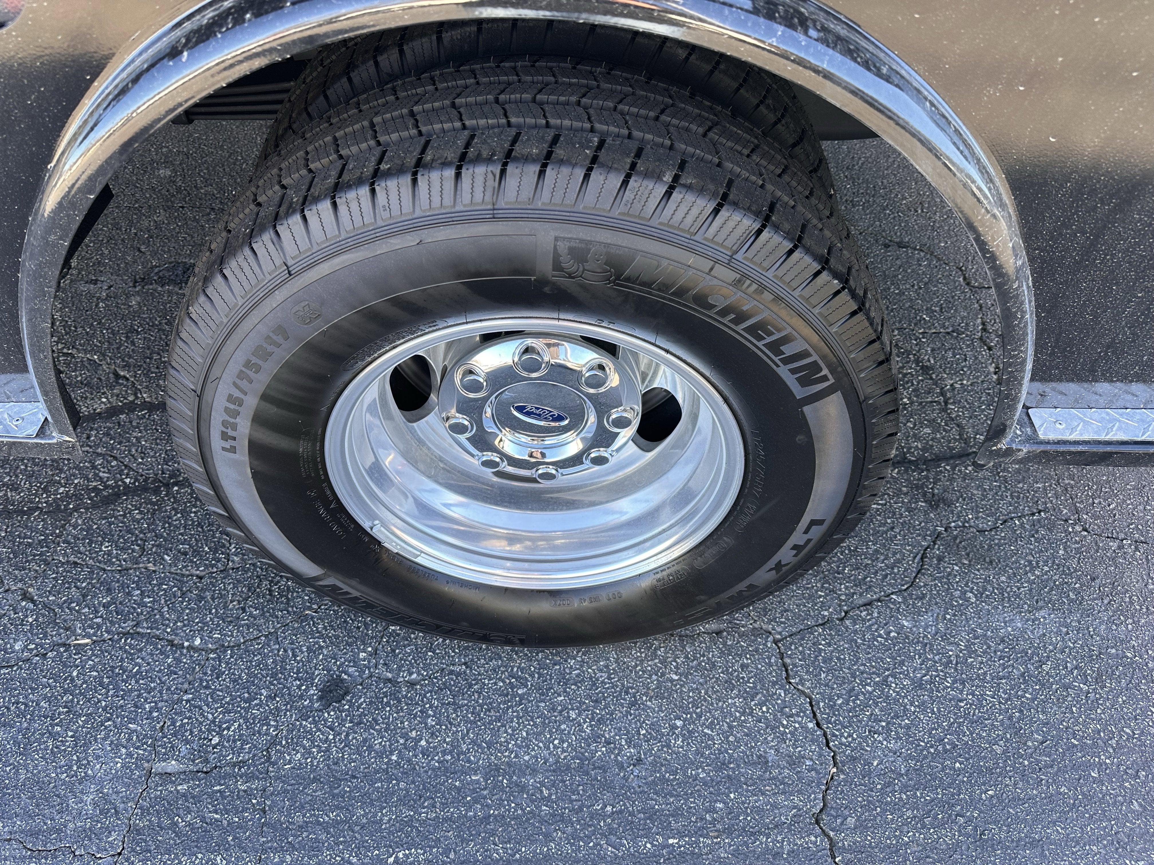 2026 Ford Super Duty F-350 DRW XL