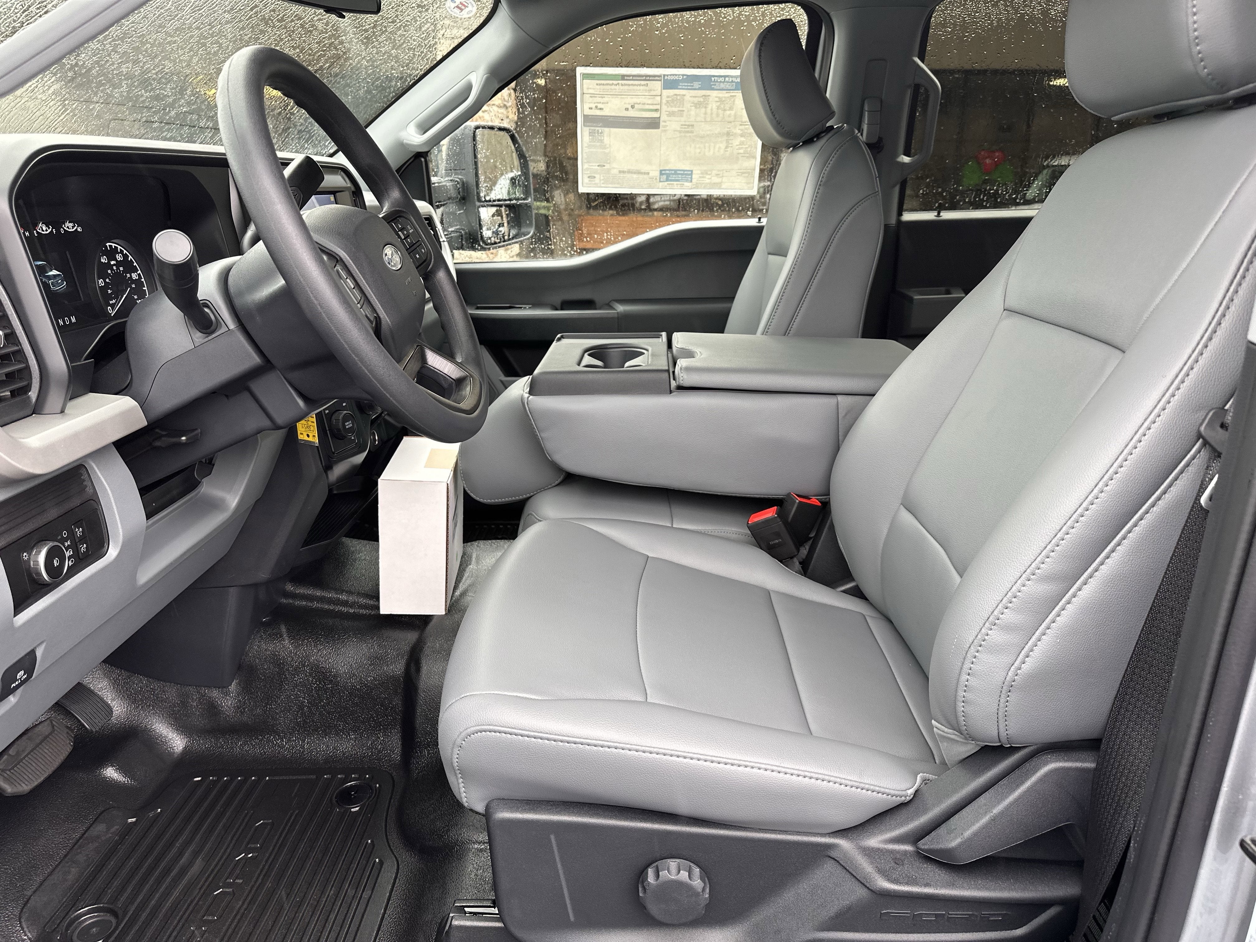 2026 Ford Super Duty F-350 DRW XL