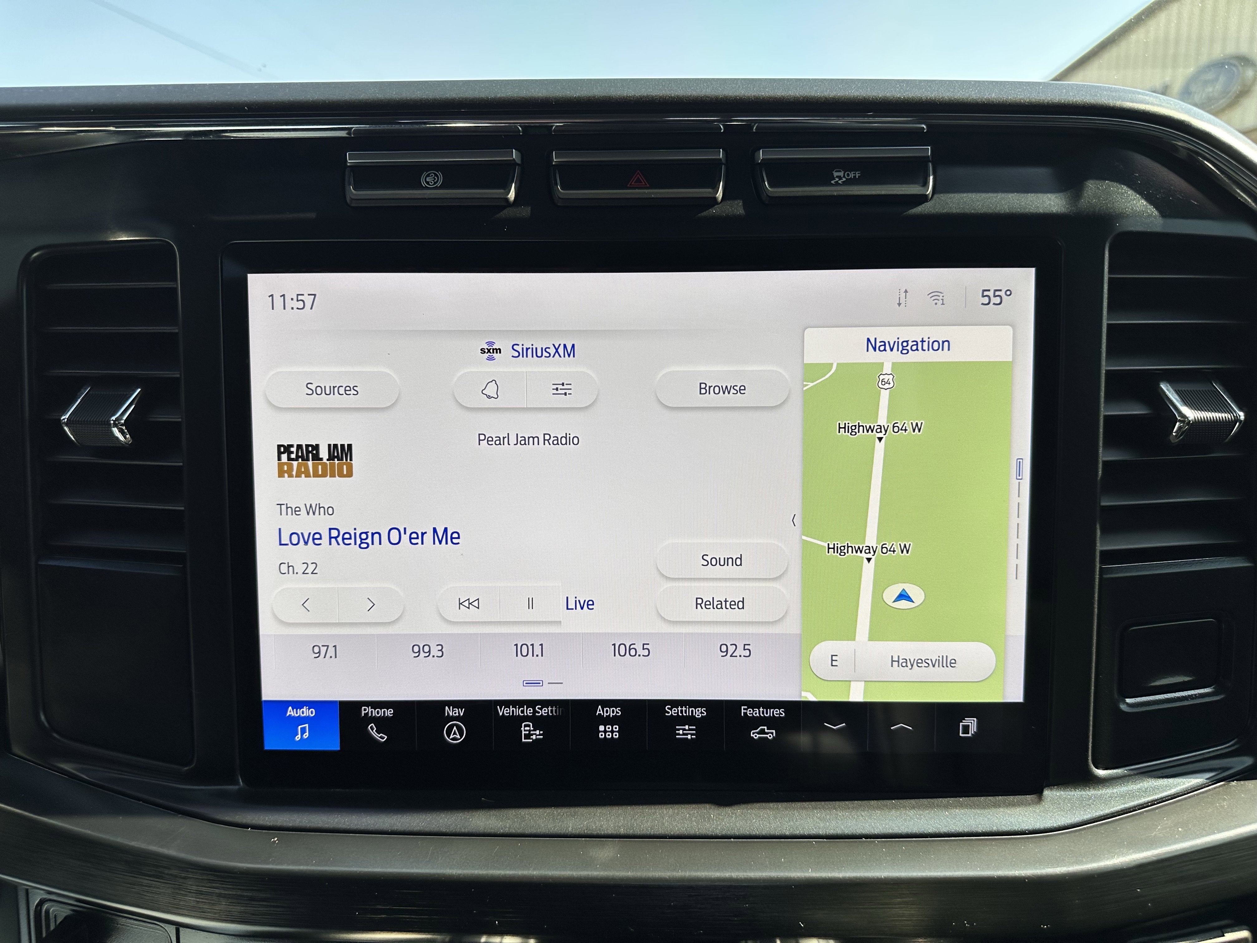 2024 Ford Super Duty F-350 DRW LARIAT