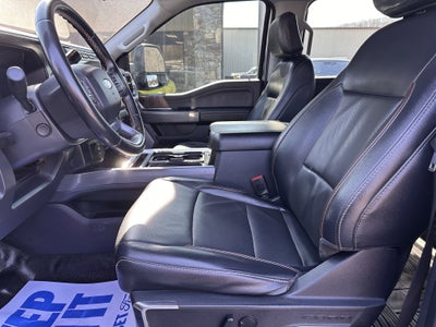 2024 Ford Super Duty F-350 DRW LARIAT