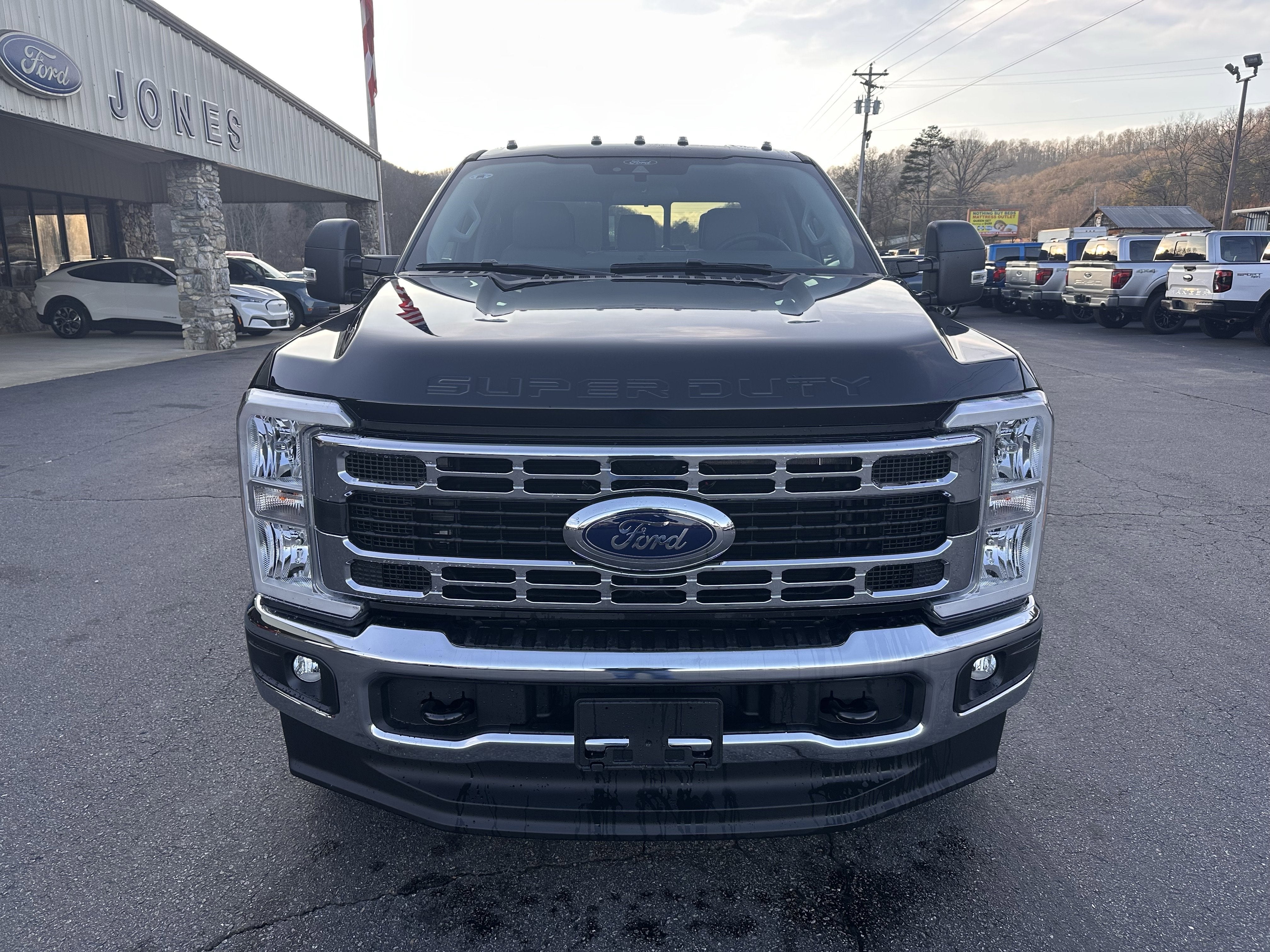 2026 Ford Super Duty F-350 DRW XL