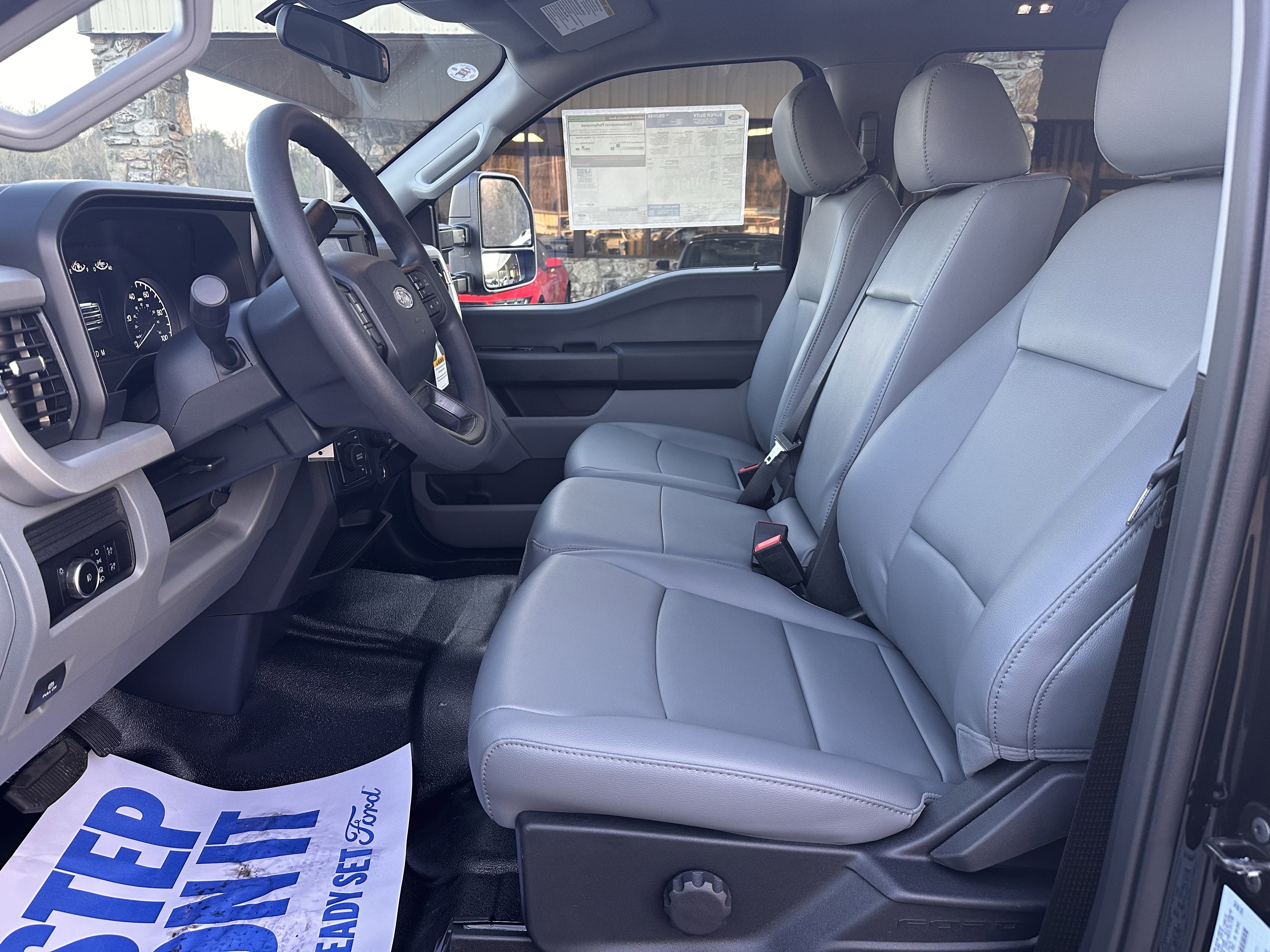 2026 Ford Super Duty F-350 DRW XL