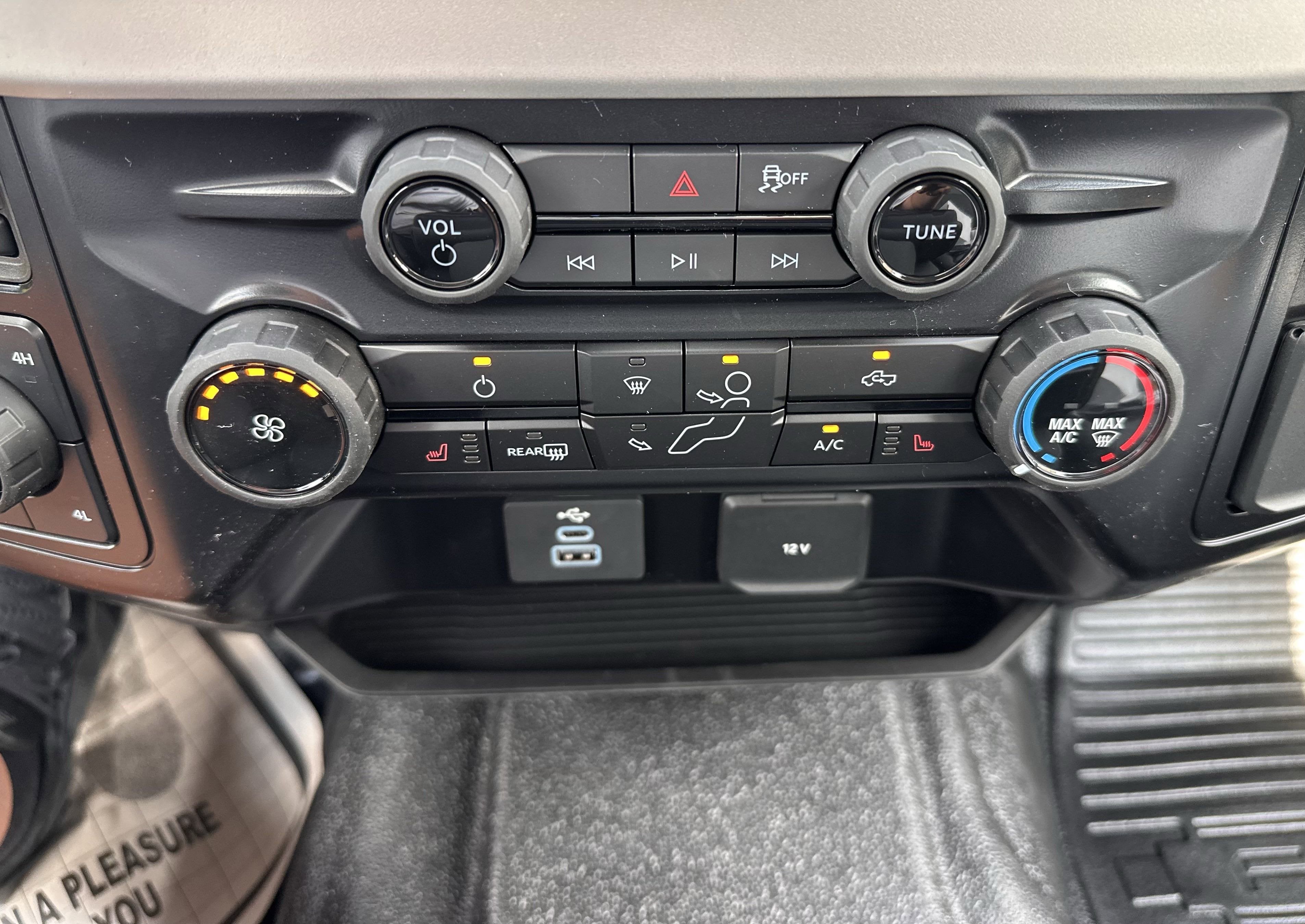 2025 Ford Super Duty F-350 DRW XLT