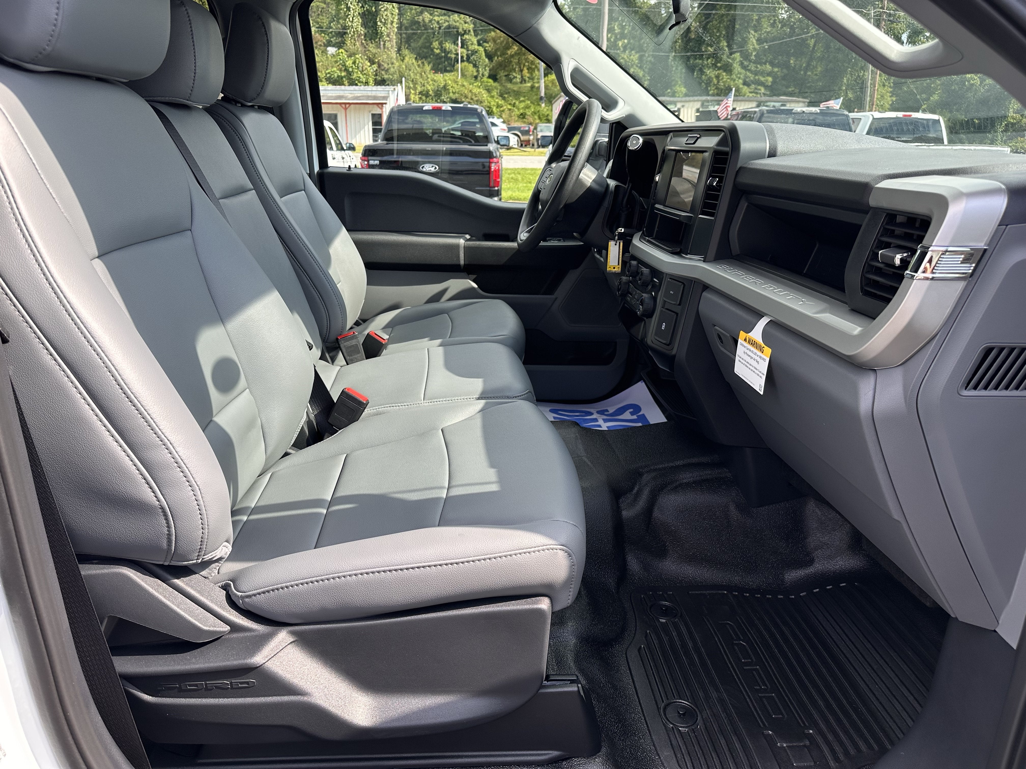2026 Ford Super Duty F-350 DRW XL