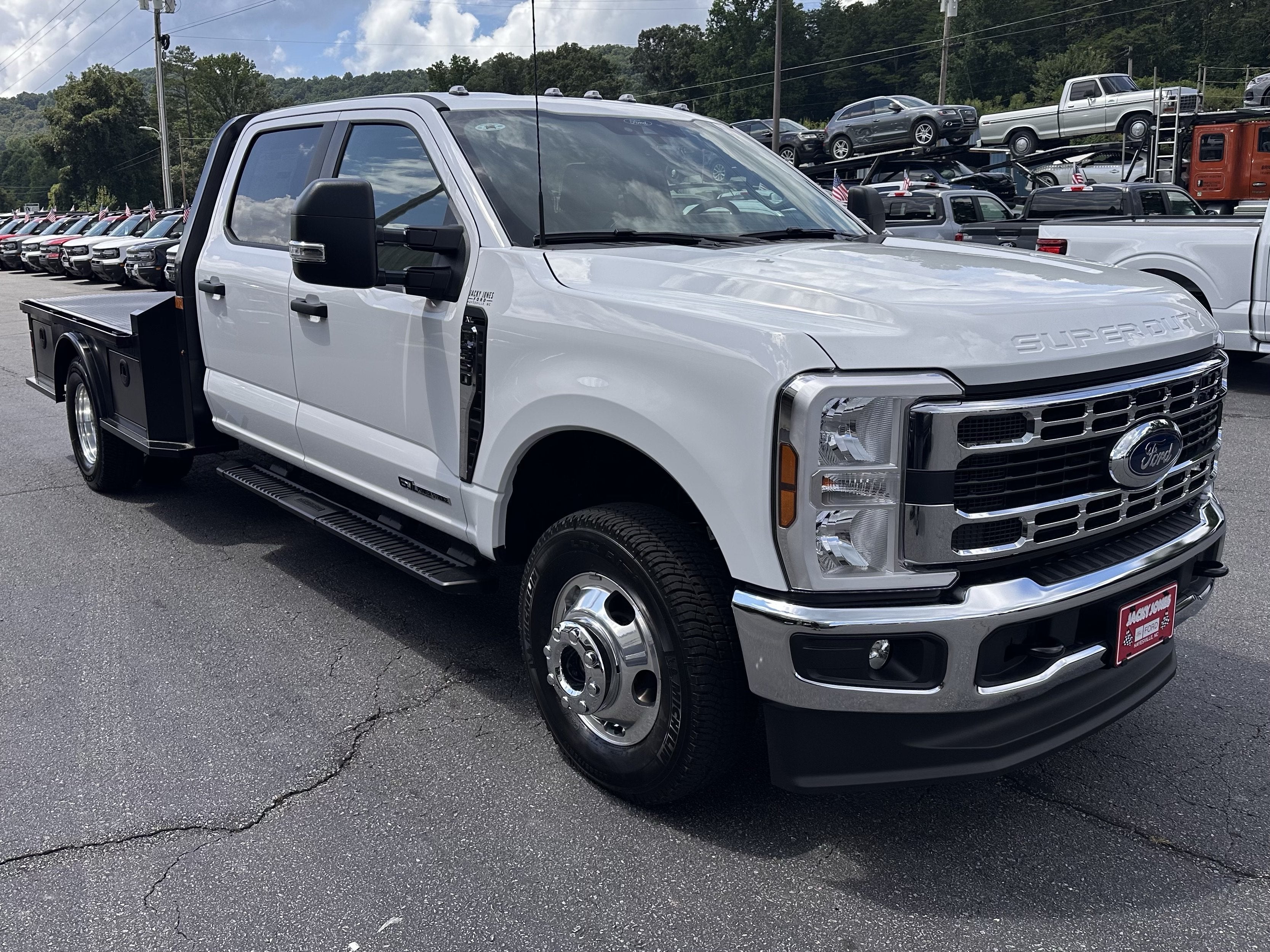 2026 Ford Super Duty F-350 DRW XL
