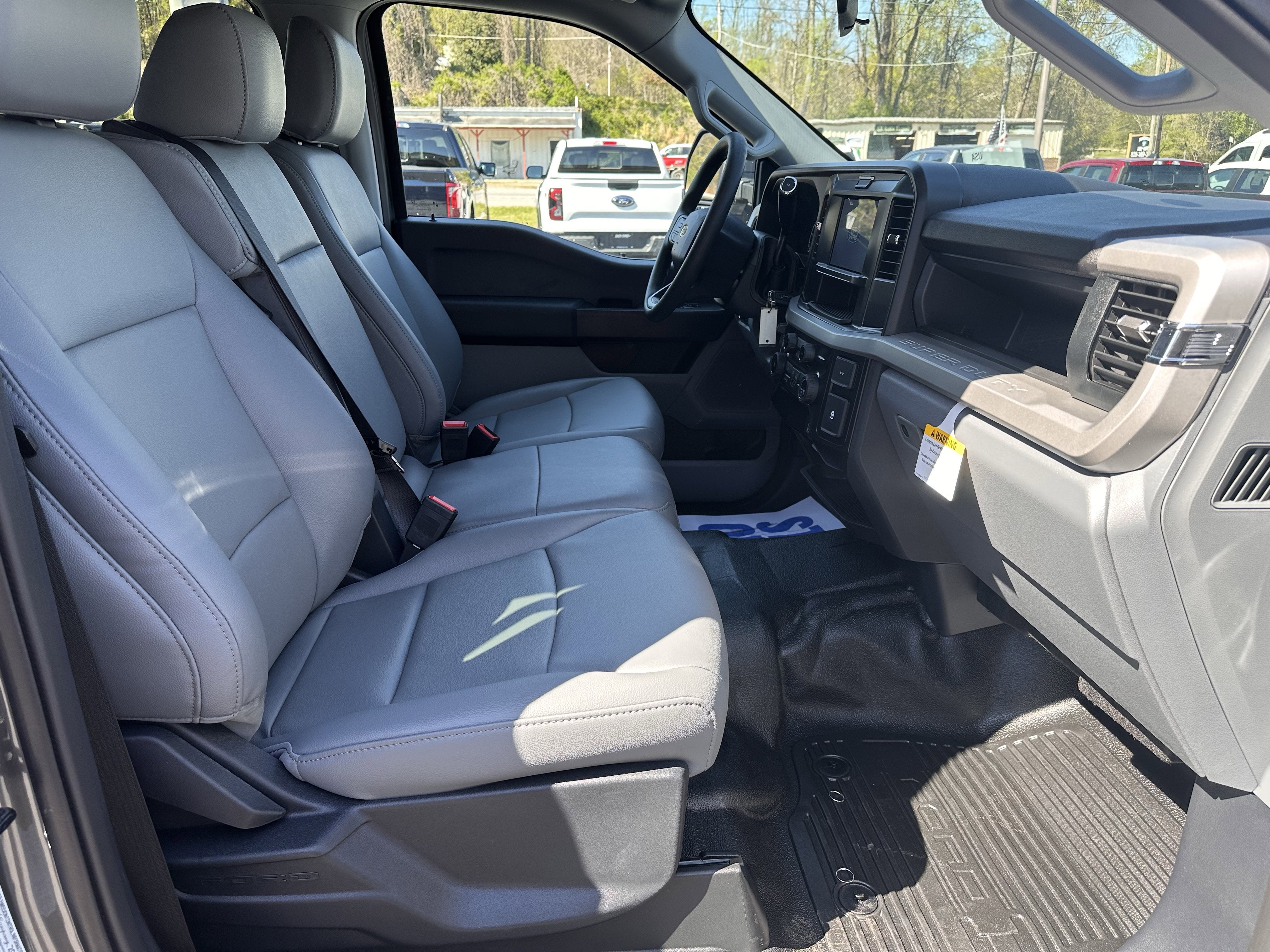 2026 Ford Super Duty F-350 DRW XL