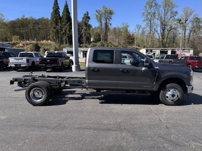 2026 Ford Super Duty F-350 DRW XL