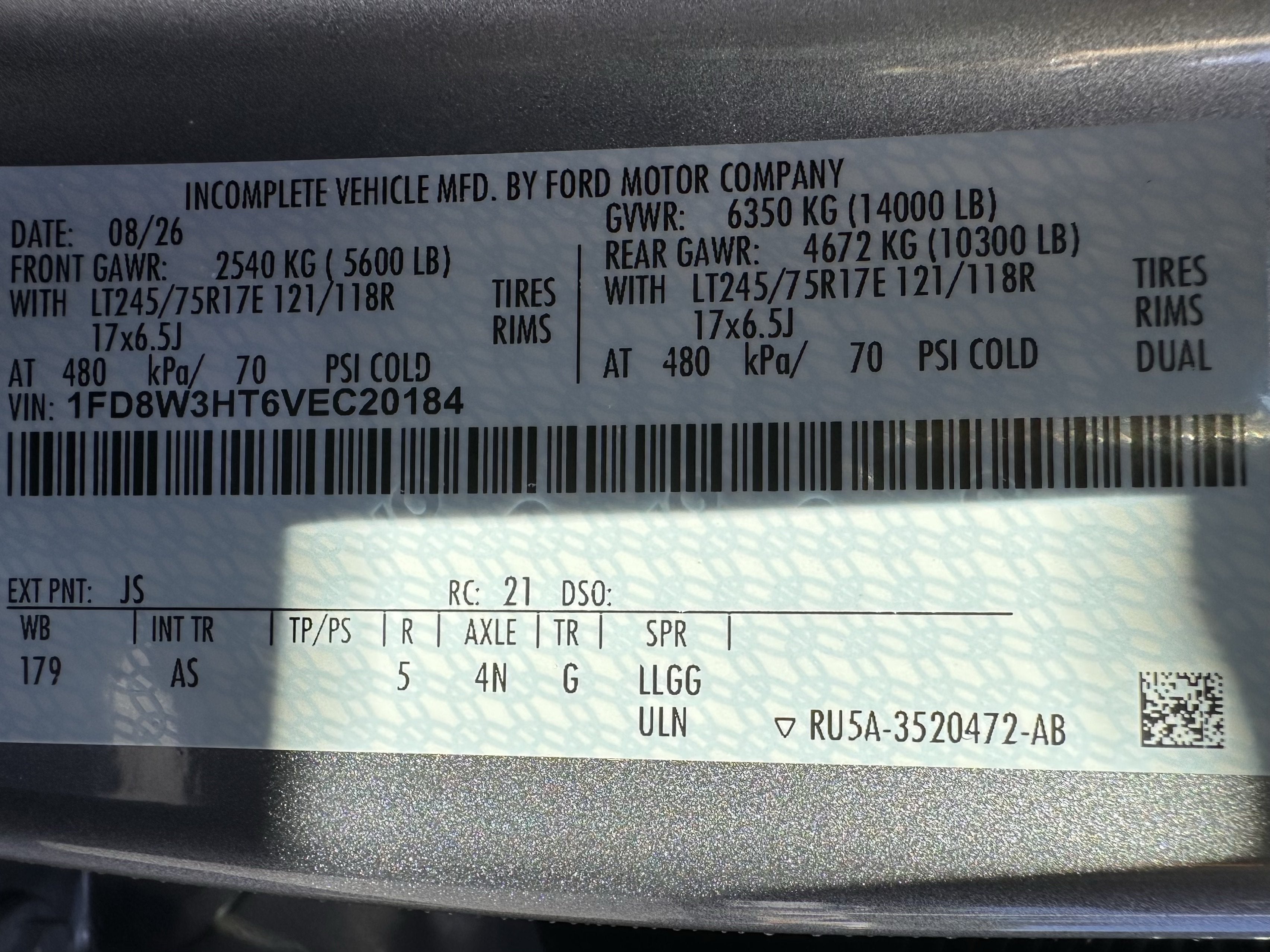 2027 Ford Super Duty F-350 DRW XL