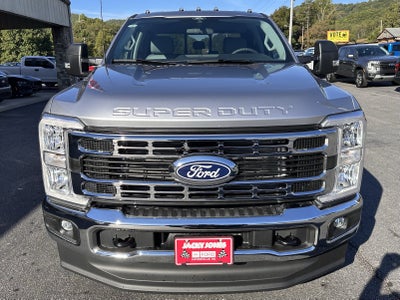 2027 Ford Super Duty F-350 DRW XL
