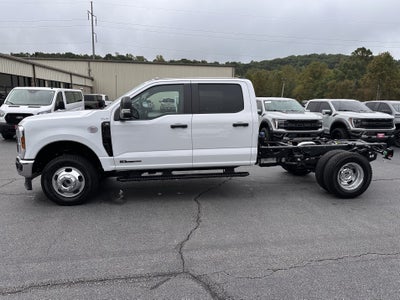2027 Ford Super Duty F-350 DRW XL