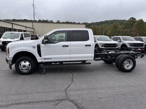 2027 Ford Super Duty F-350 DRW XL