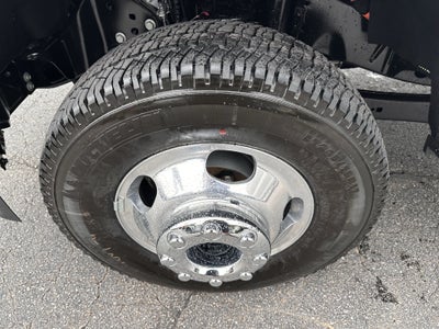 2027 Ford Super Duty F-350 DRW XL