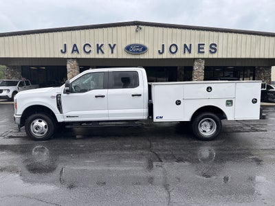2026 Ford Super Duty F-350 DRW XL Service Body