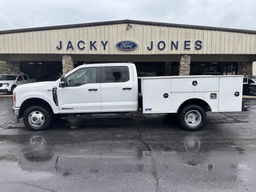 2026 Ford Super Duty F-350 DRW XL Service Body