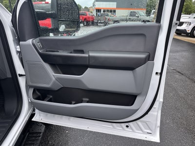 2026 Ford Super Duty F-350 DRW XL Service Body