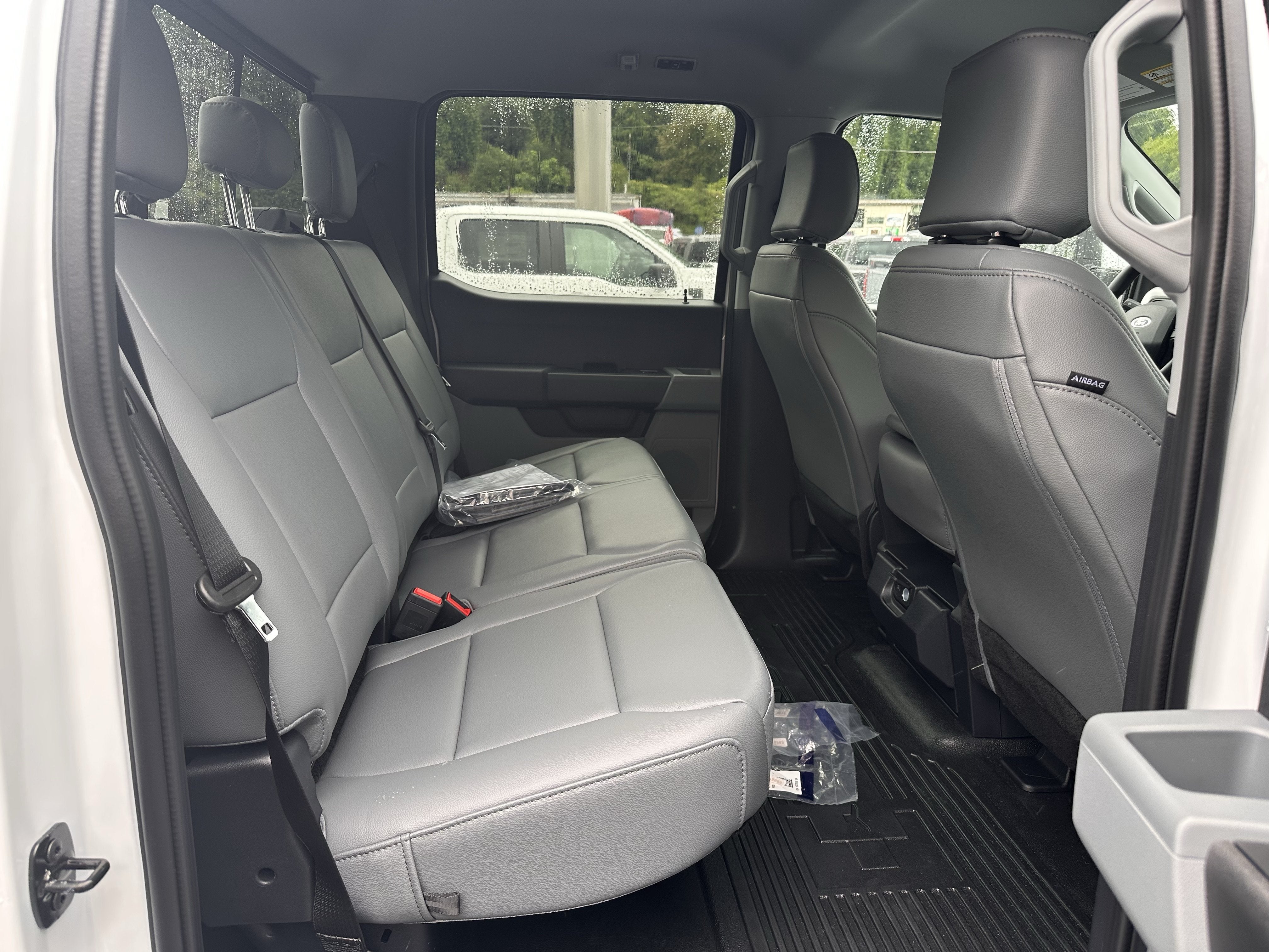 2026 Ford Super Duty F-350 DRW XL Service Body