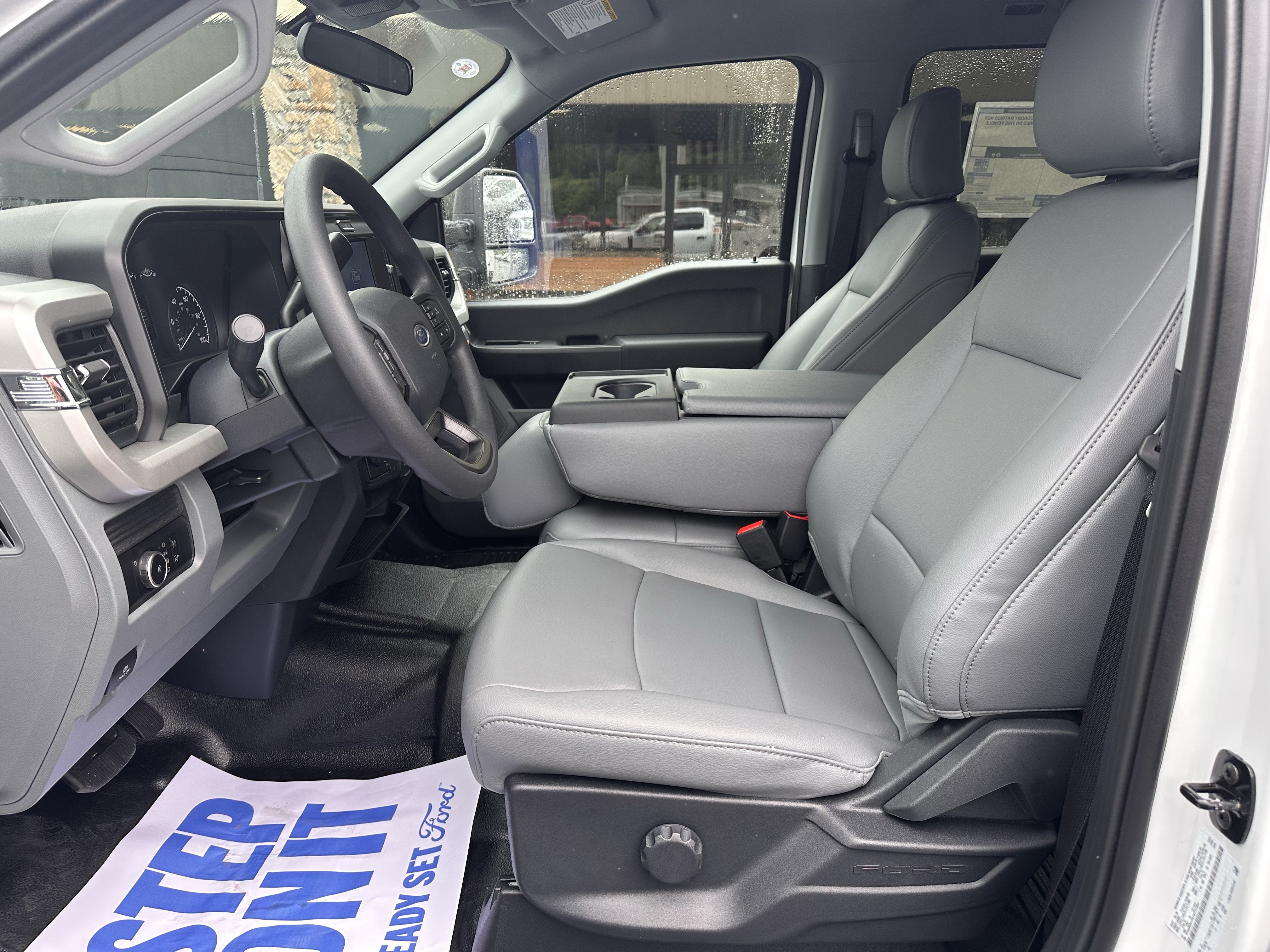 2026 Ford Super Duty F-350 DRW XL Service Body