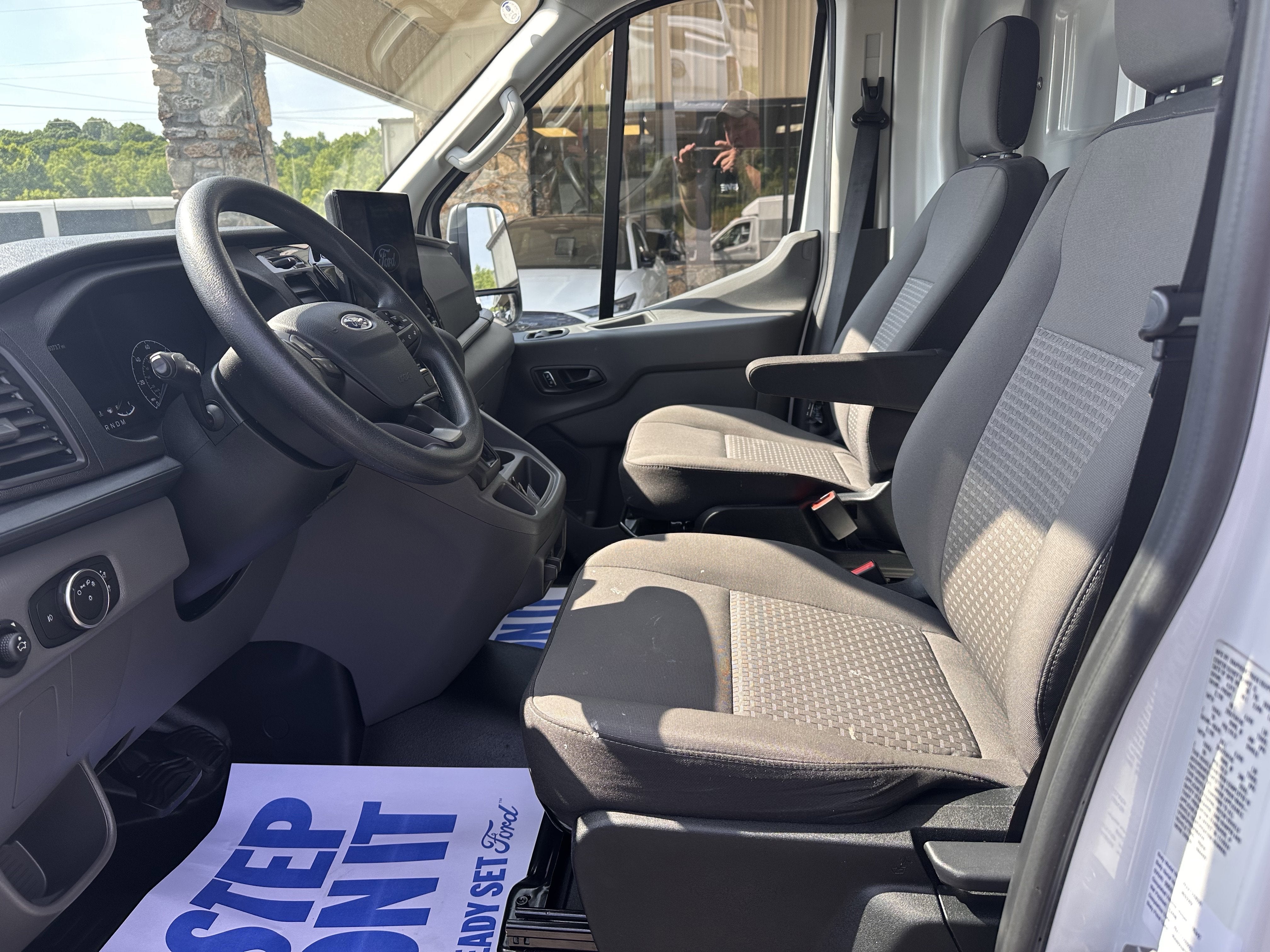 2024 Ford Transit XL KUV Body