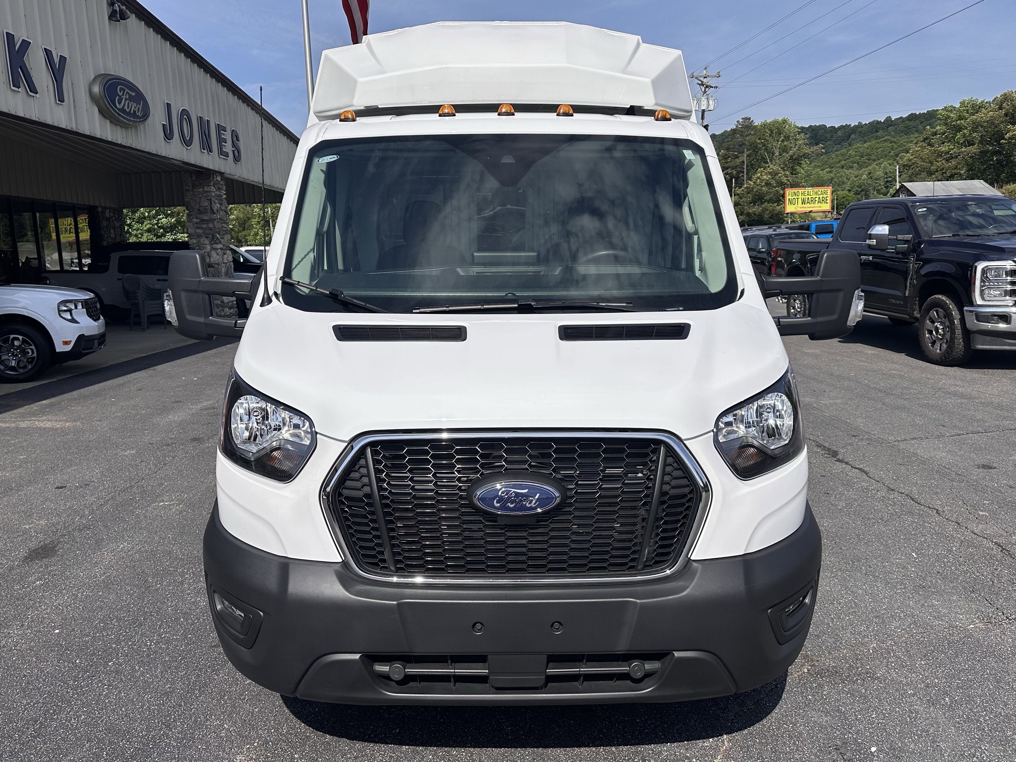 2024 Ford Transit XL KUV Body