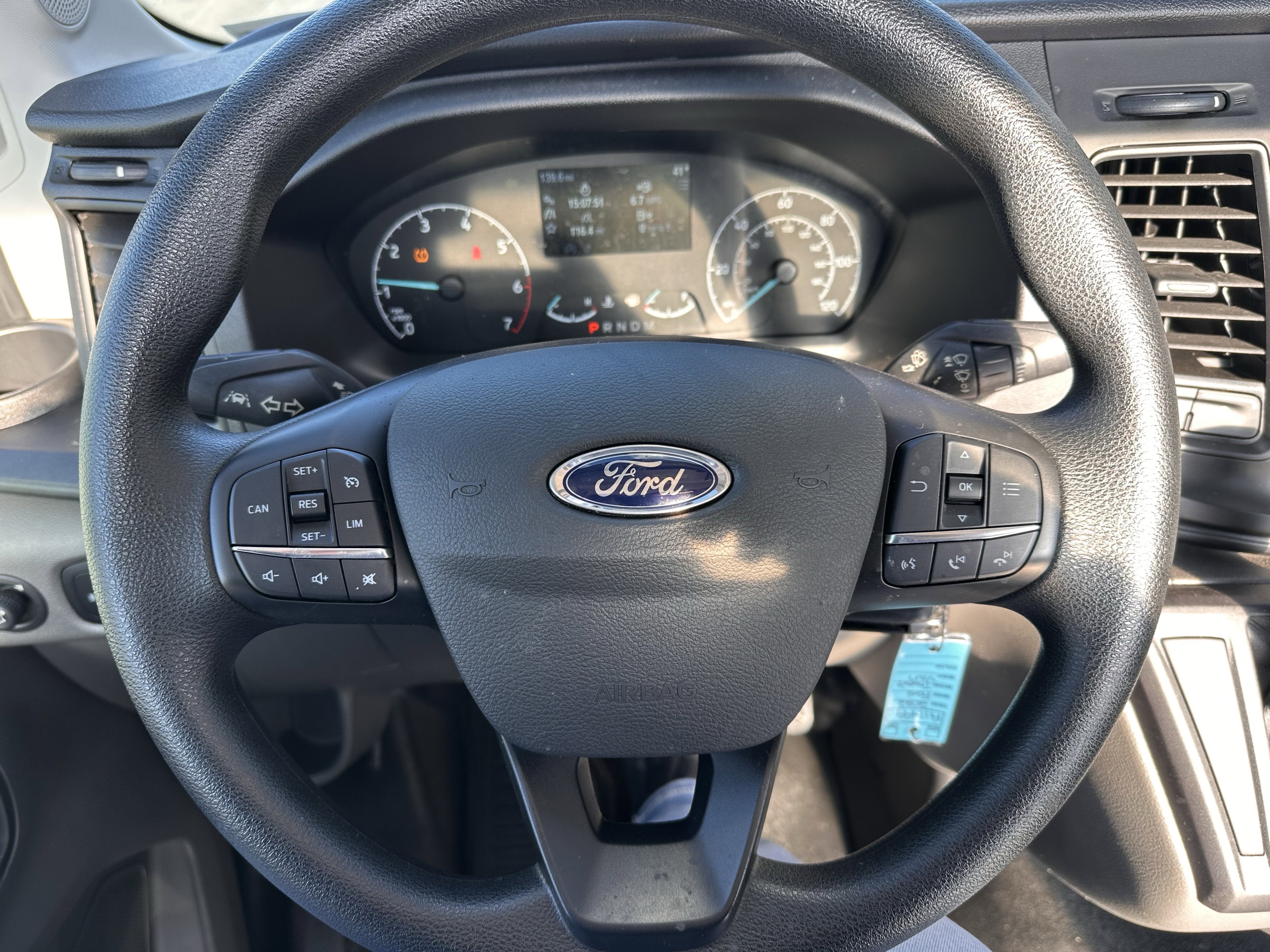 2022 Ford Transit LR Cutaway Base