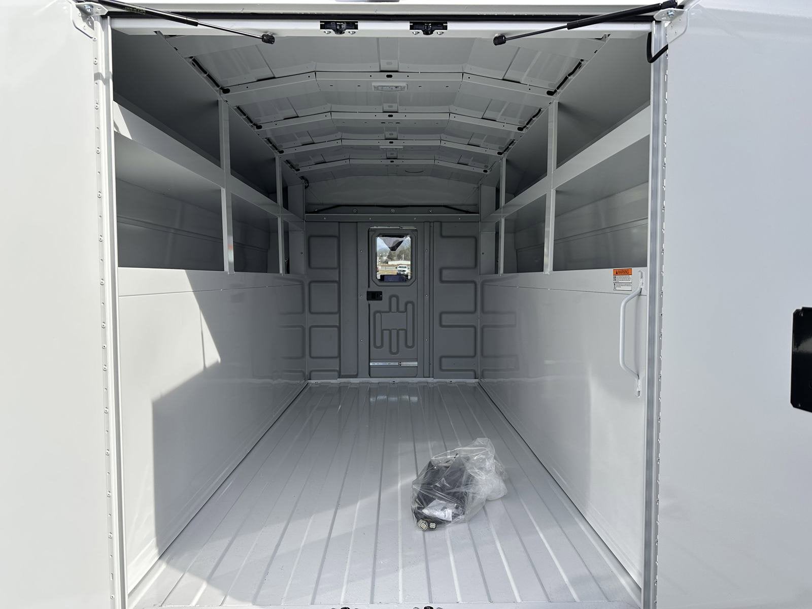 2024 Ford Transit LR KUV Body XLT