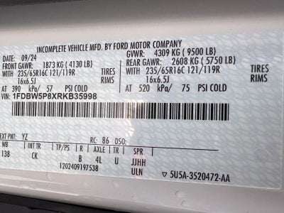 2024 Ford Transit LR KUV Body XLT