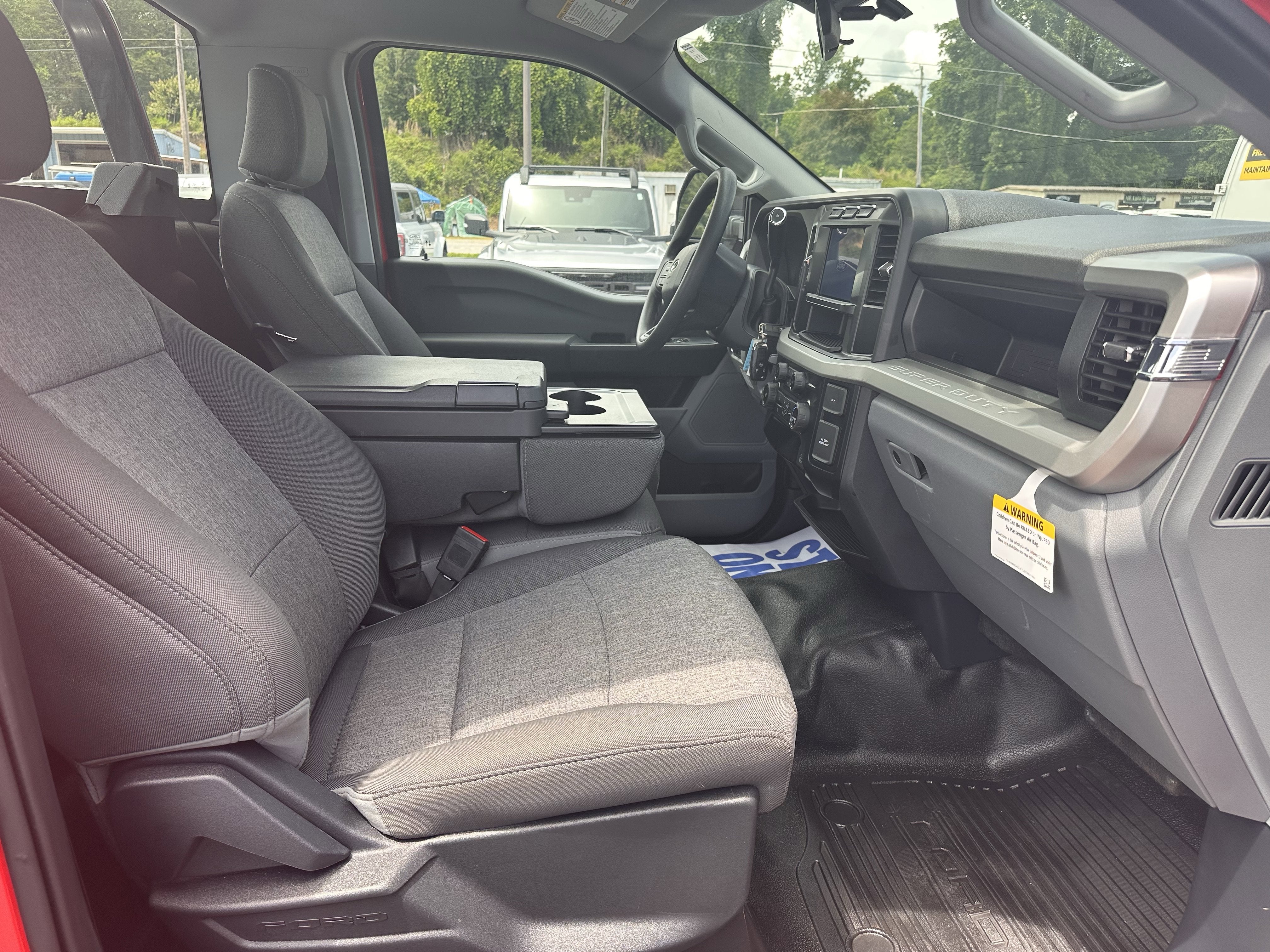 2024 Ford Super Duty F-600 XL Rollback