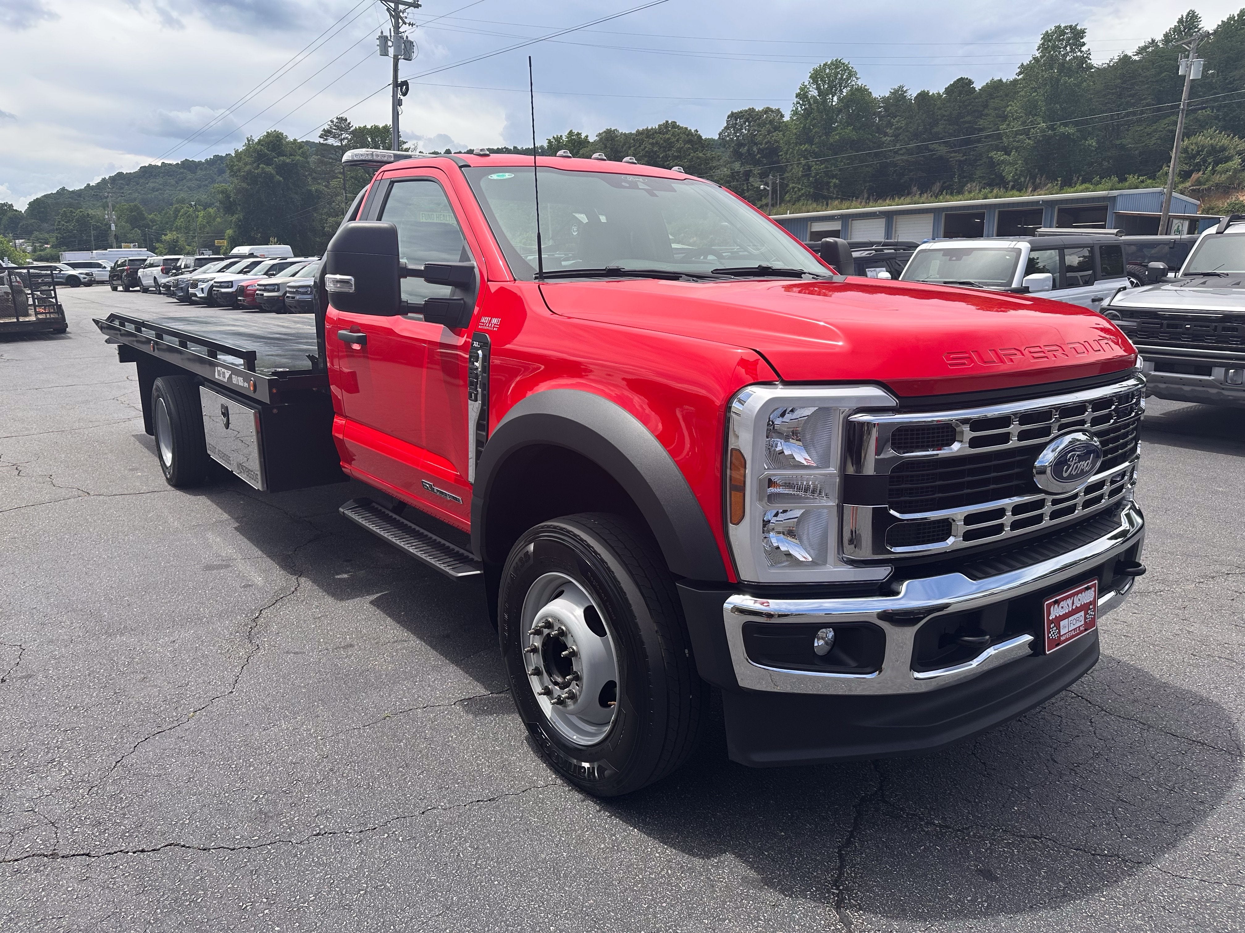 2024 Ford Super Duty F-600 XL Rollback