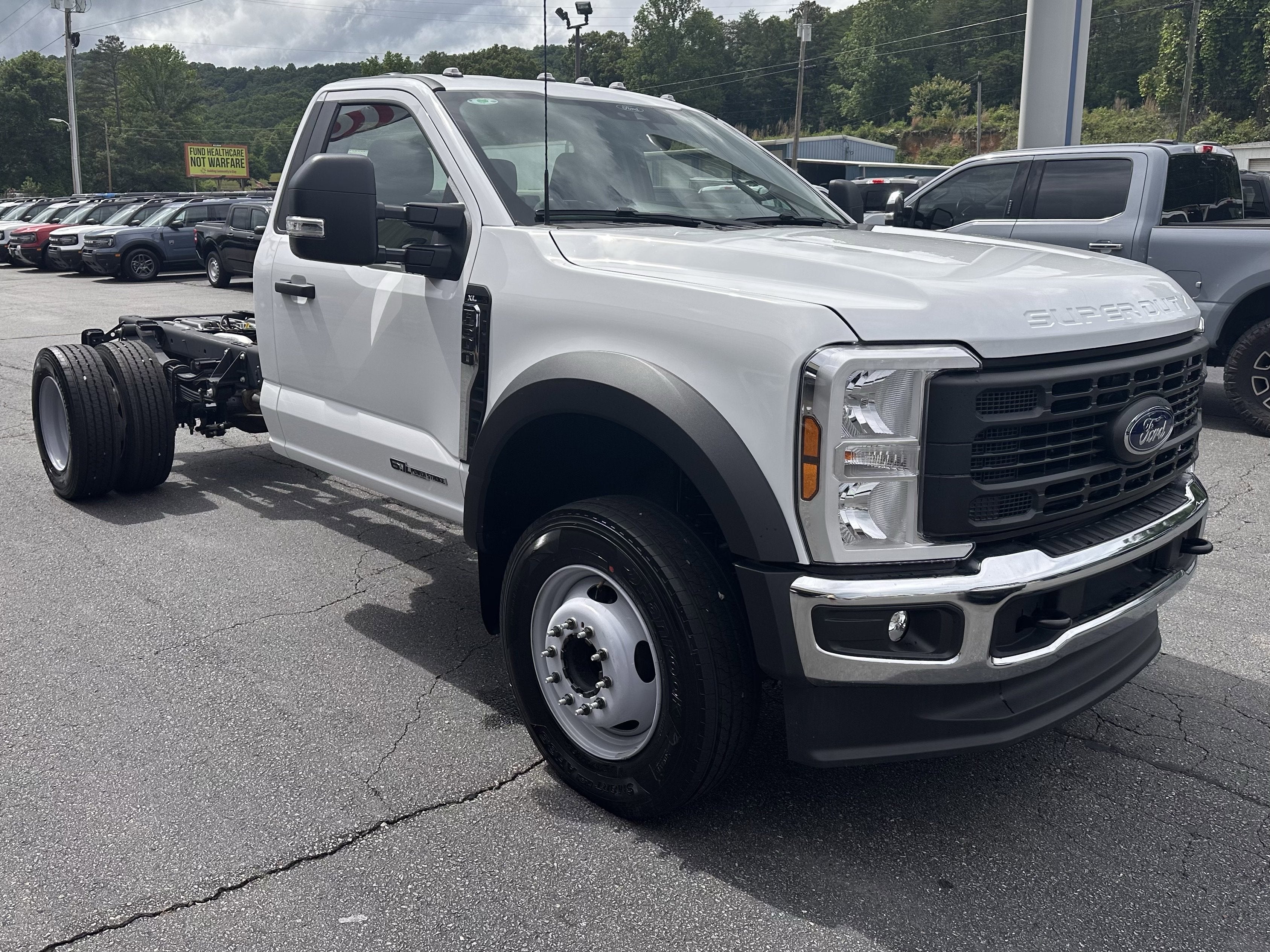 2026 Ford Super Duty F-600 XL