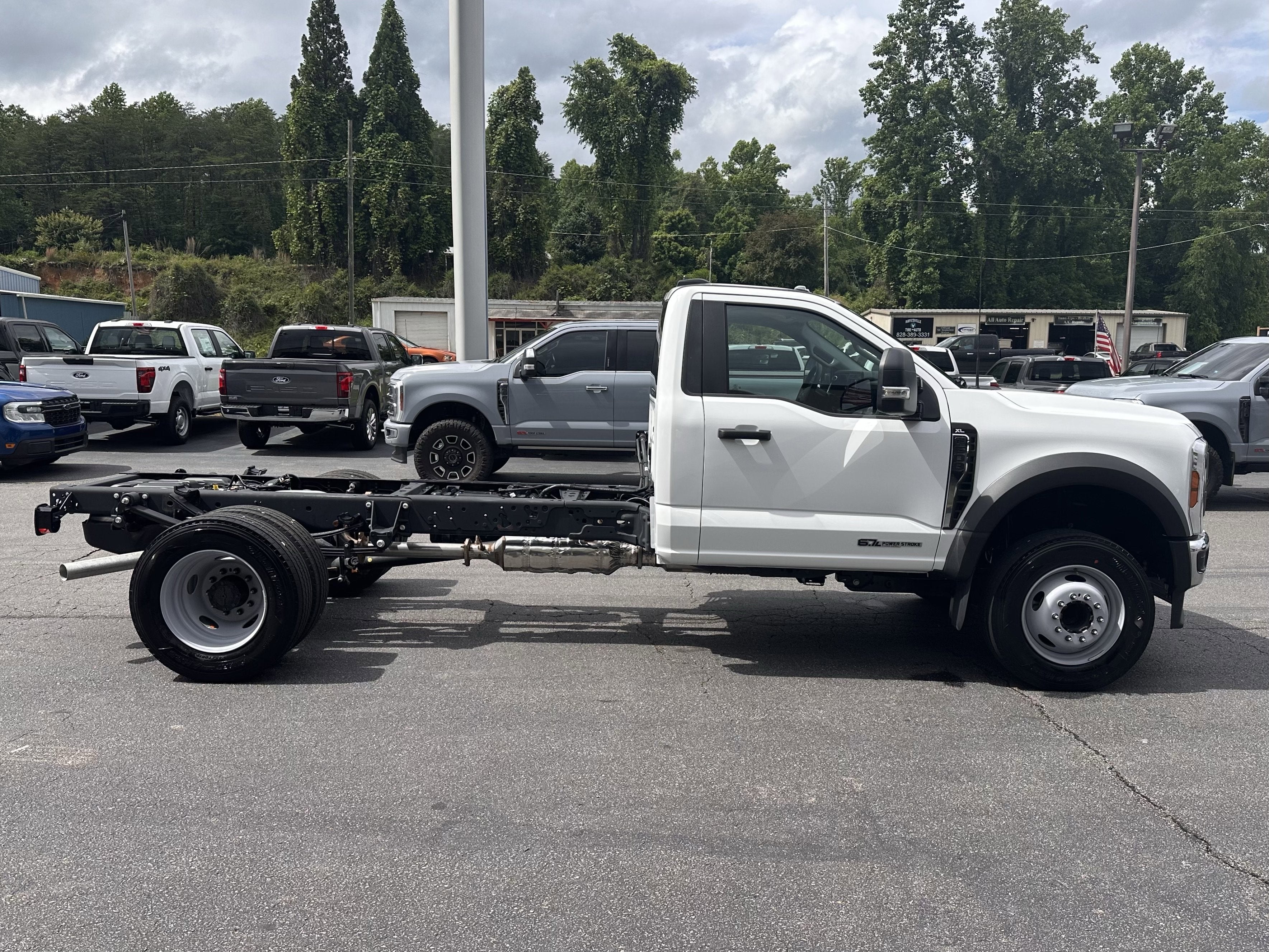 2026 Ford Super Duty F-600 XL