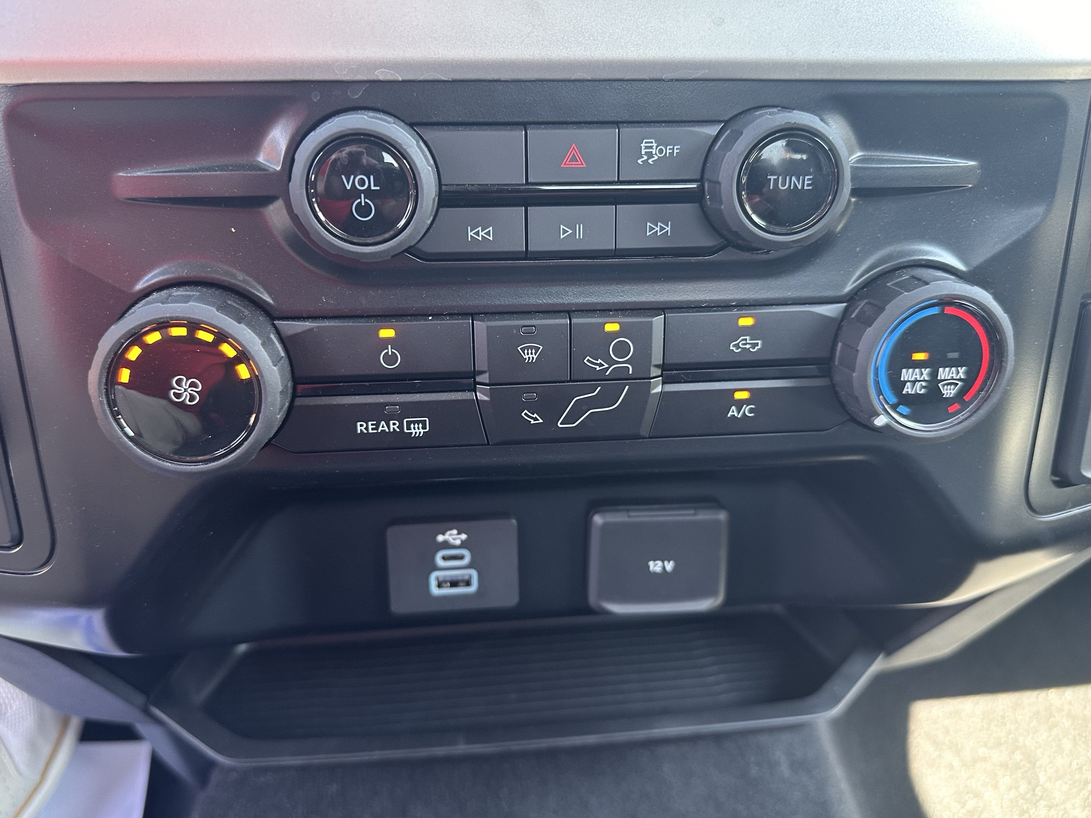 2026 Ford Super Duty F-600 DRW XL