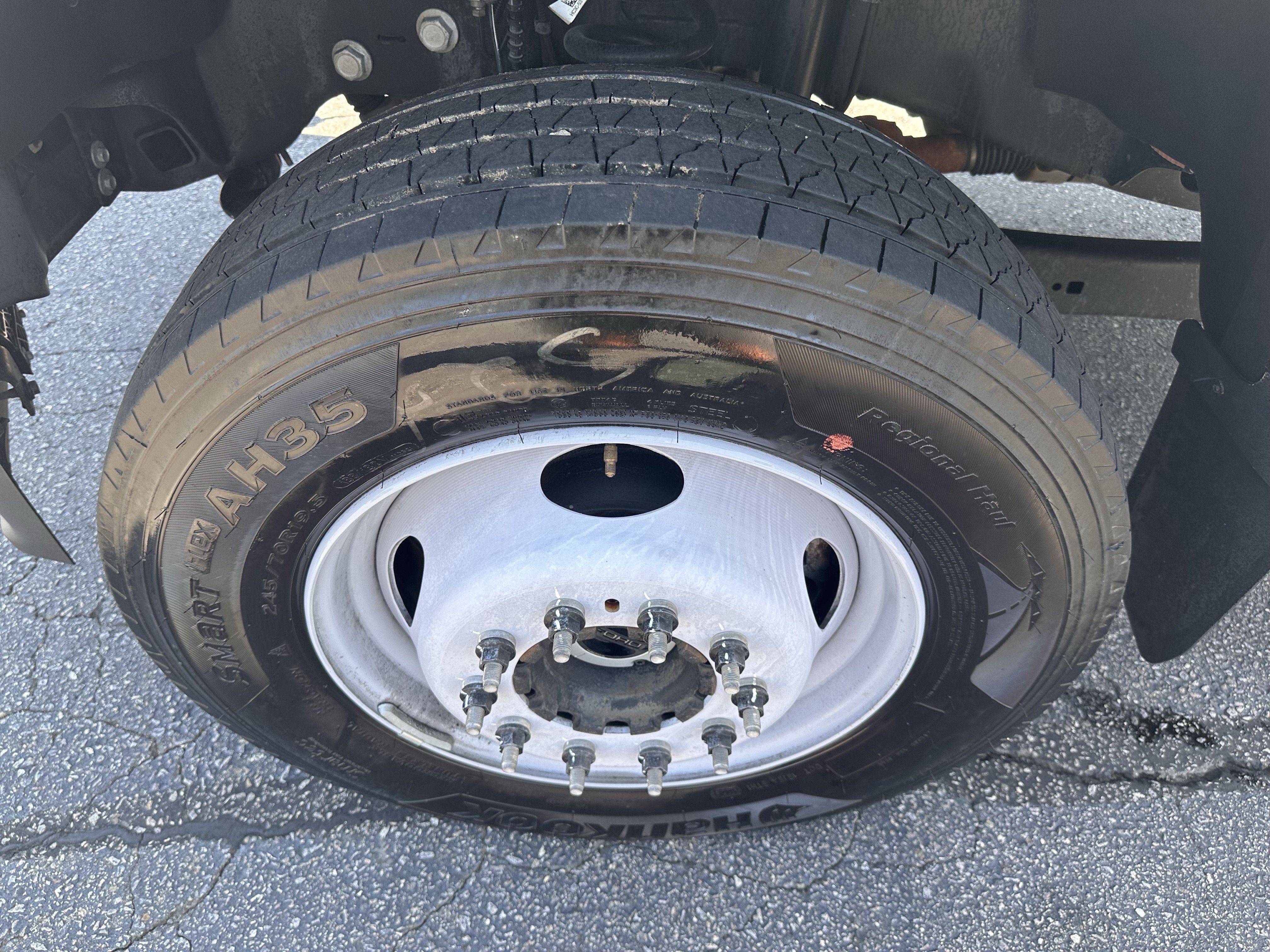 2026 Ford Super Duty F-600 DRW XL