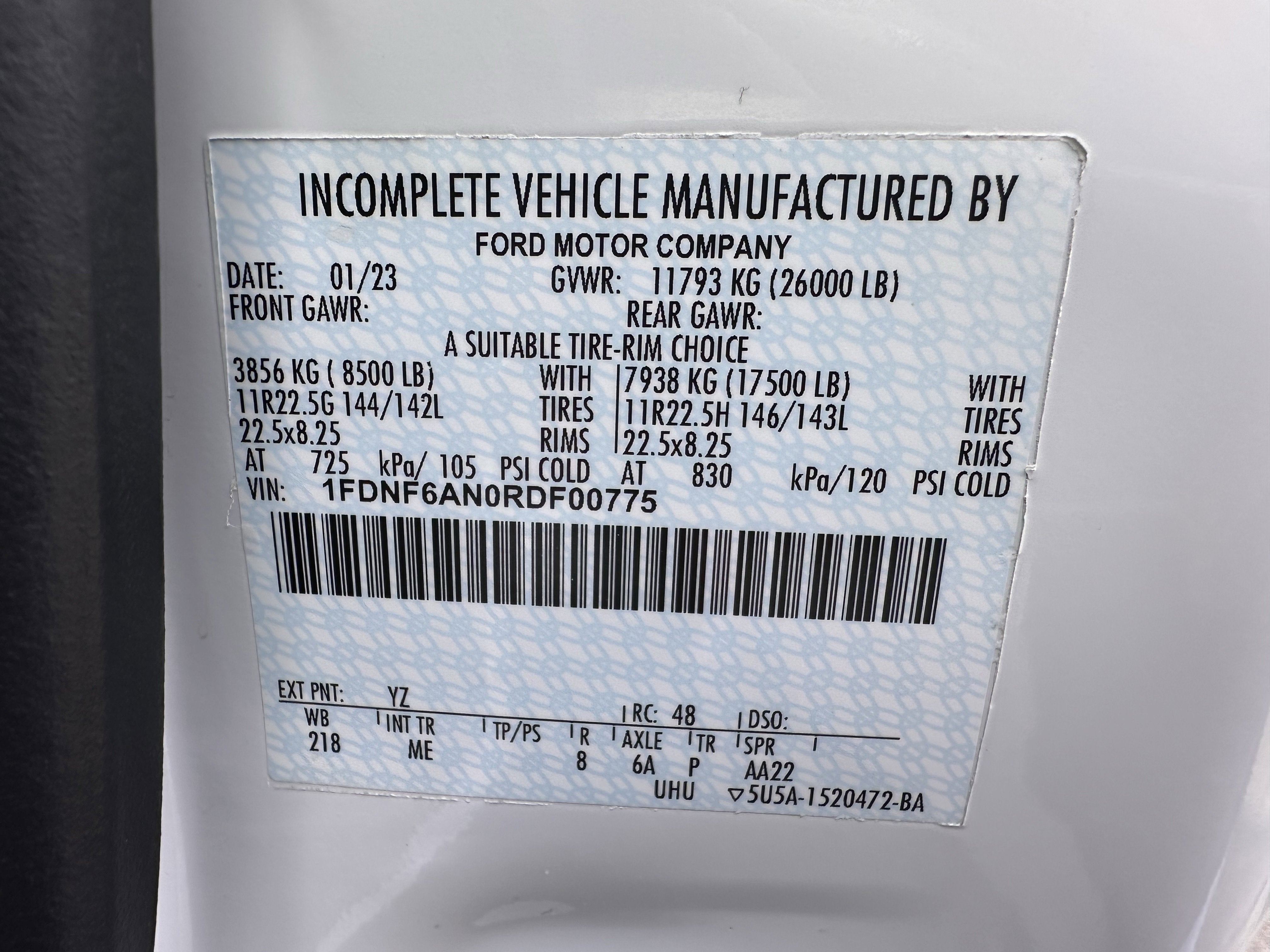 2024 Ford Super Duty F-650 XLT