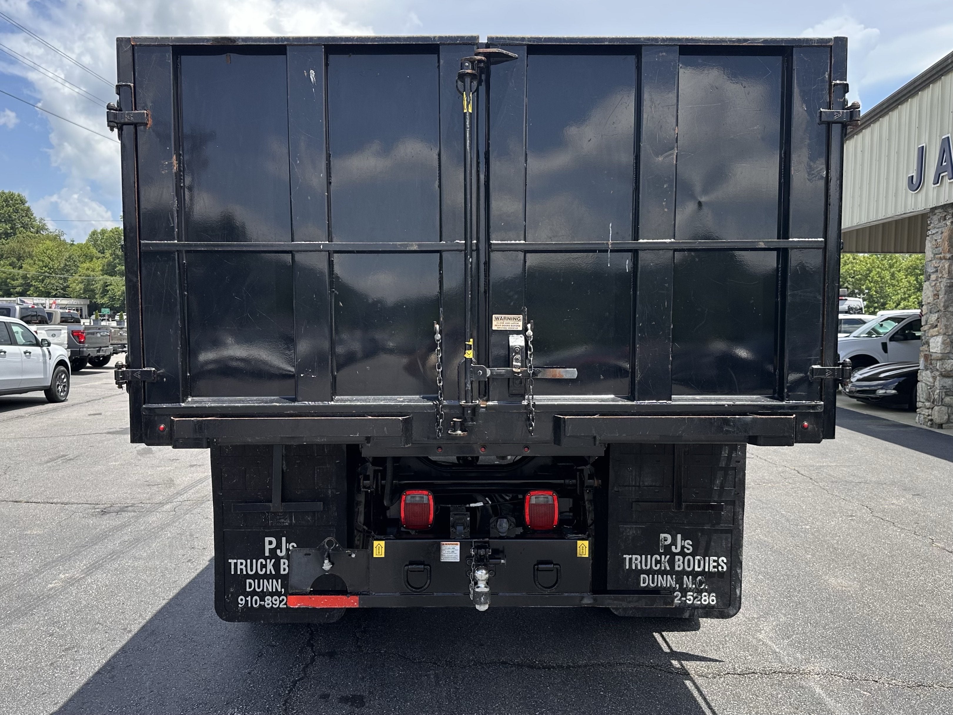 2023 Ford F-750 14Ft Dump Truck
