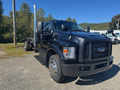 2026 Ford Super Duty F-650 XL 300HP RollBack