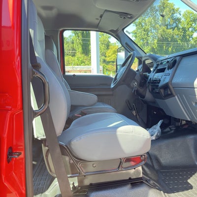 2027 Ford F650 SUPER DUTY Base