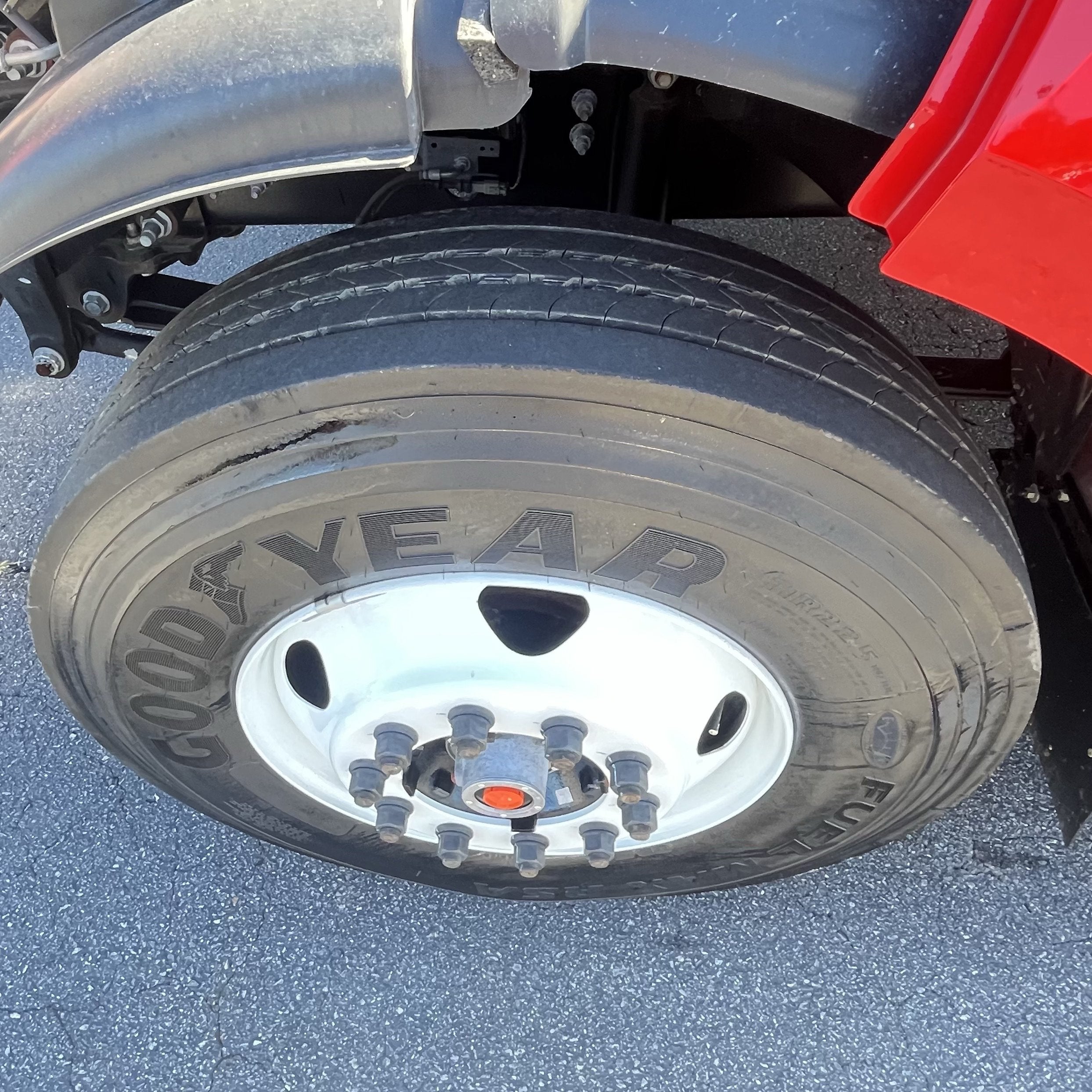 2027 Ford F650 SUPER DUTY Base